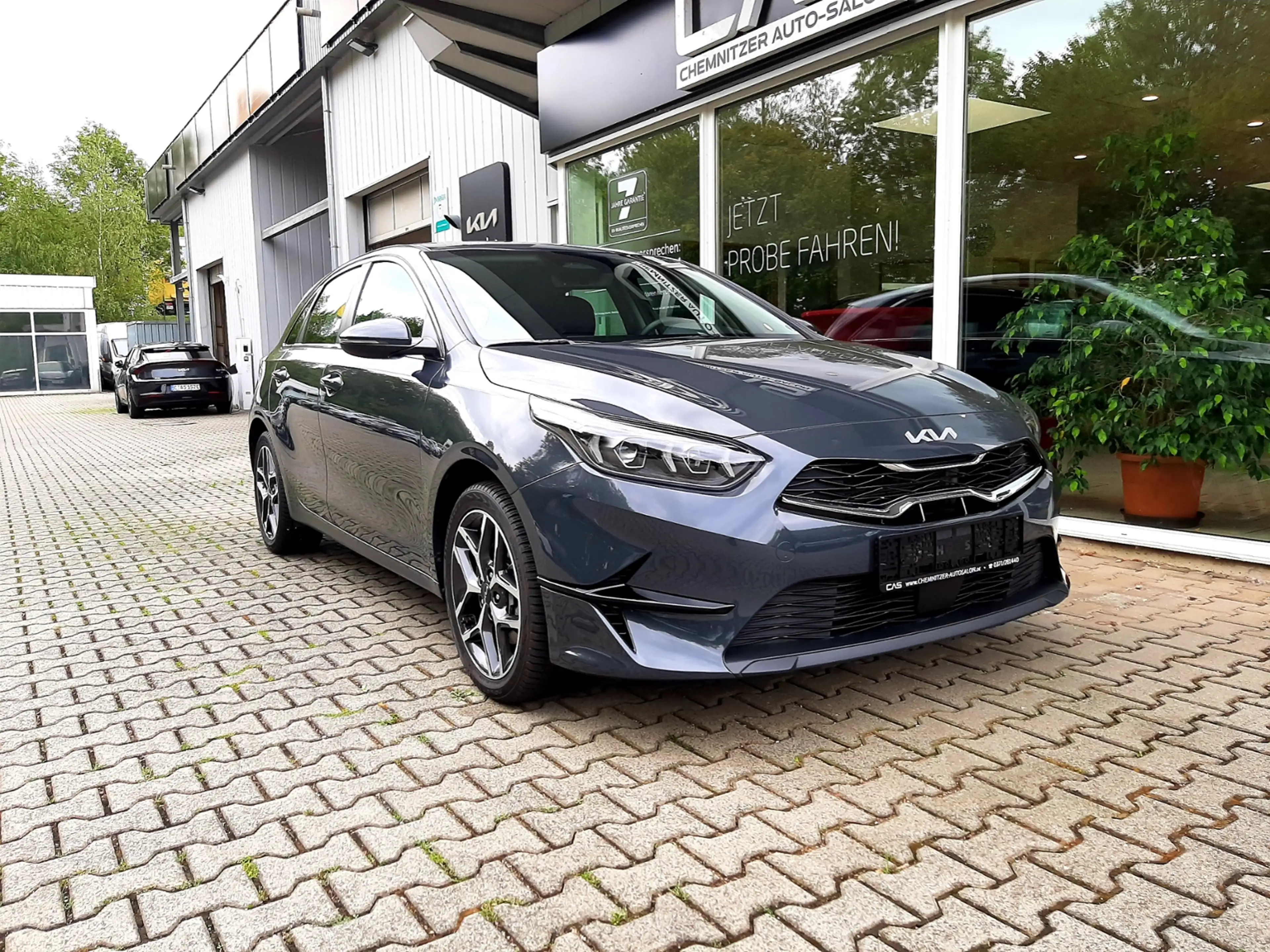 Kia Ceed / cee'd 1.5T DCT7 Spirit STD — photo 4