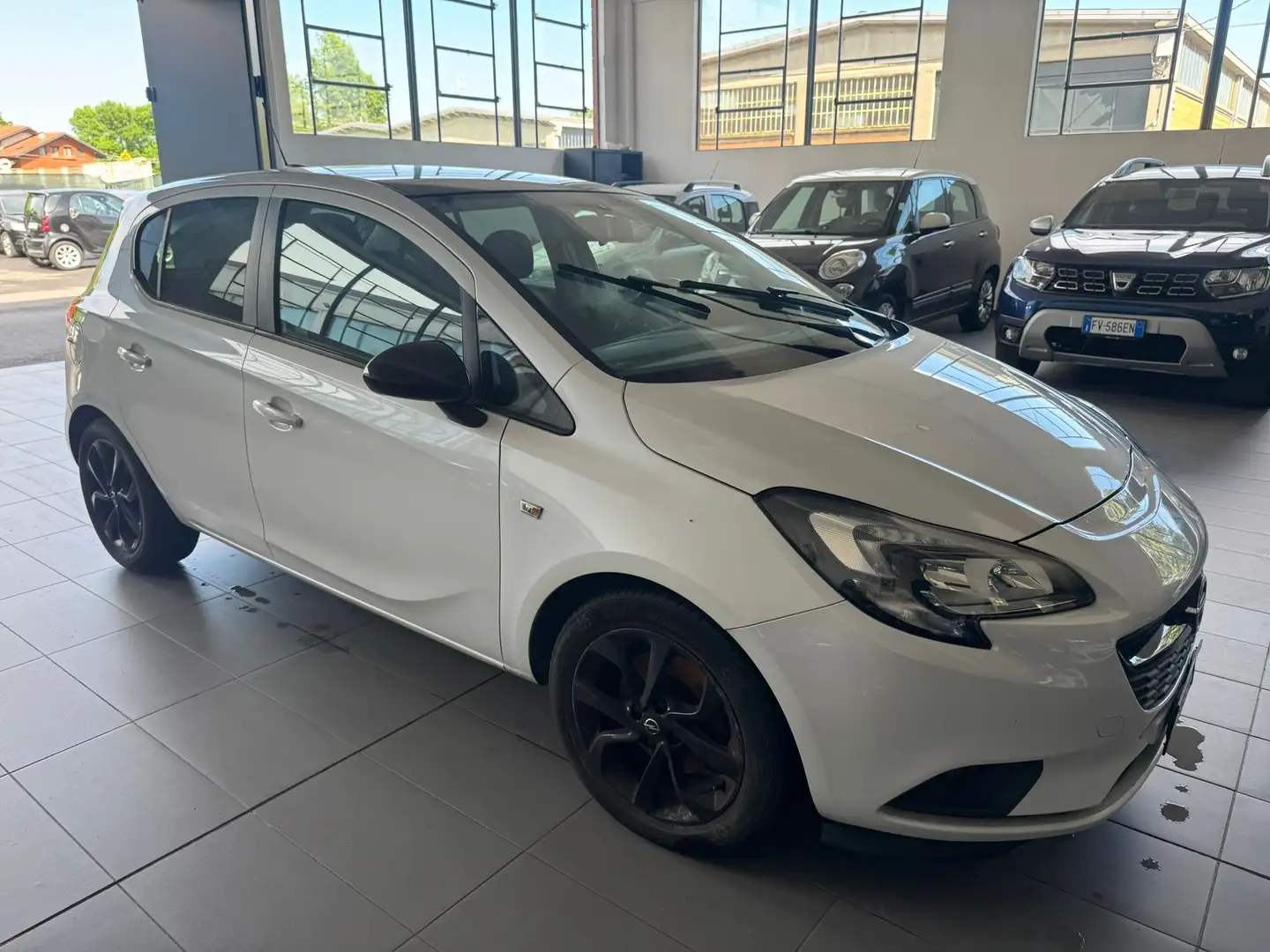 Opel Corsa Corsa 5p 1.3 cdti Innovation (cosmo) MOTORE ROTTO Blanco - 1