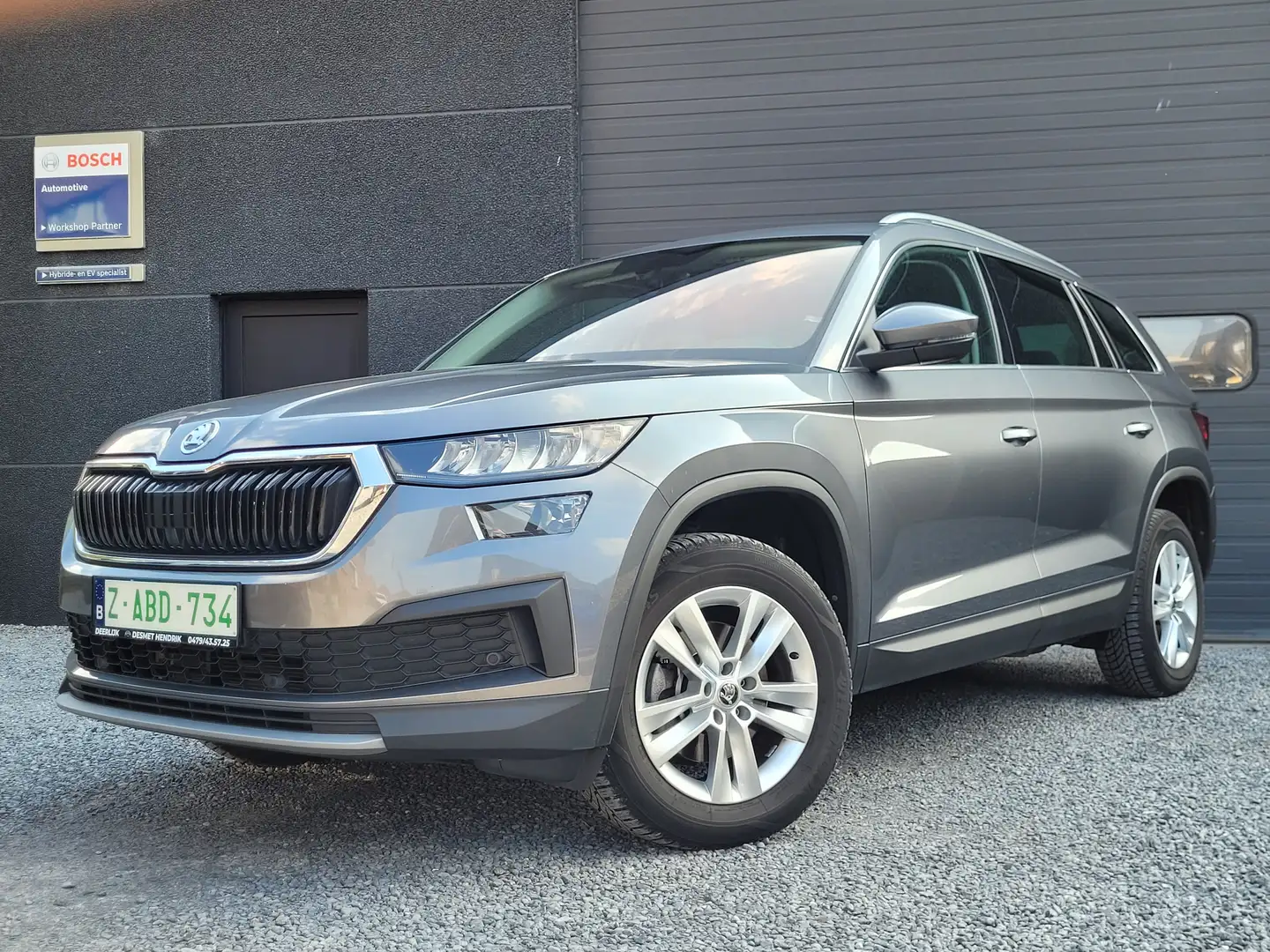 Skoda Kodiaq 1.5 TSI ACT Clever 7pl. DSG CARPLAY/CAMERA/TREKH Grau - 1