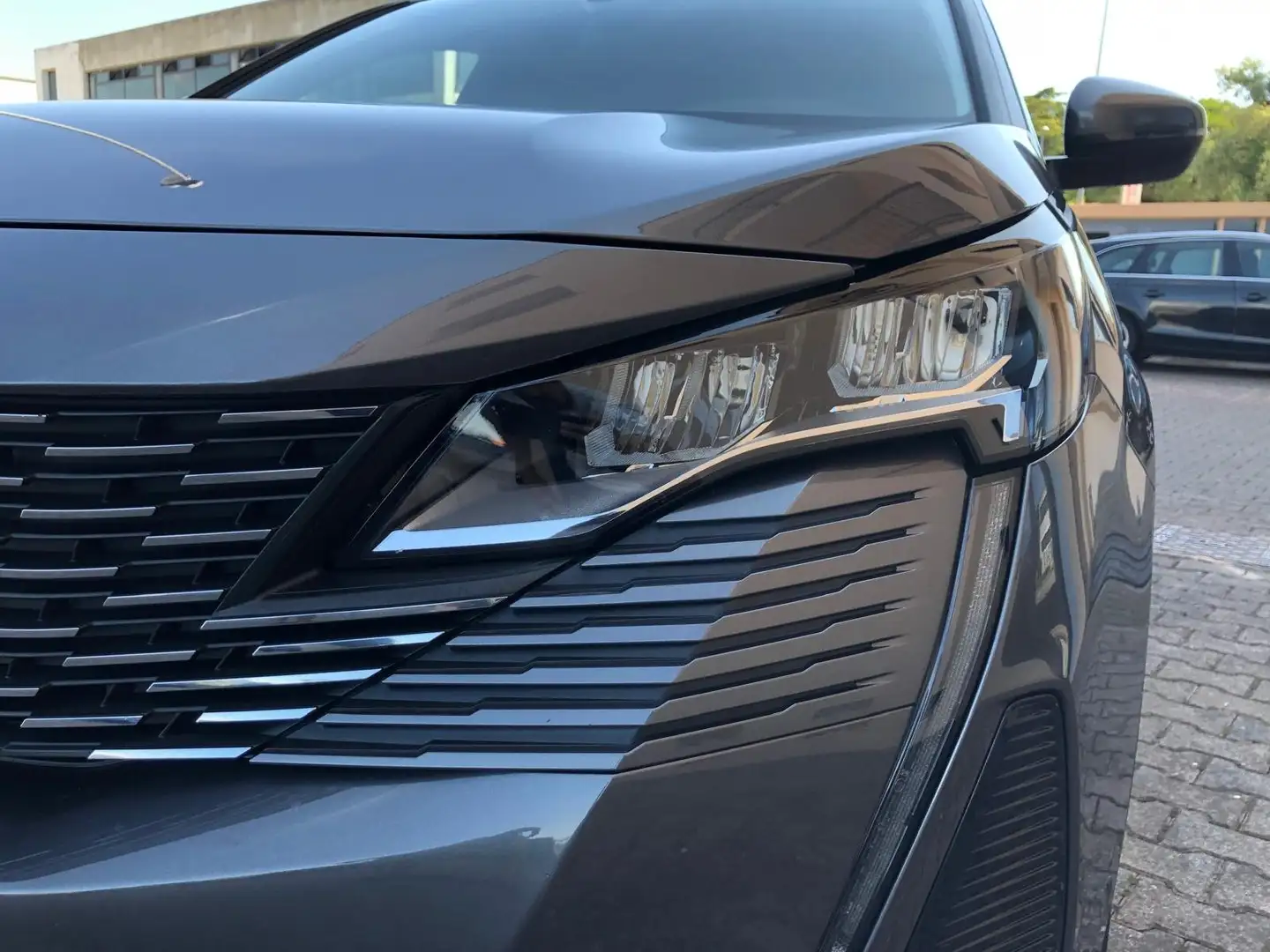 Peugeot 5008 2021 1.5 bluehdi 131CV ALLURE EAT8 Grigio - 2
