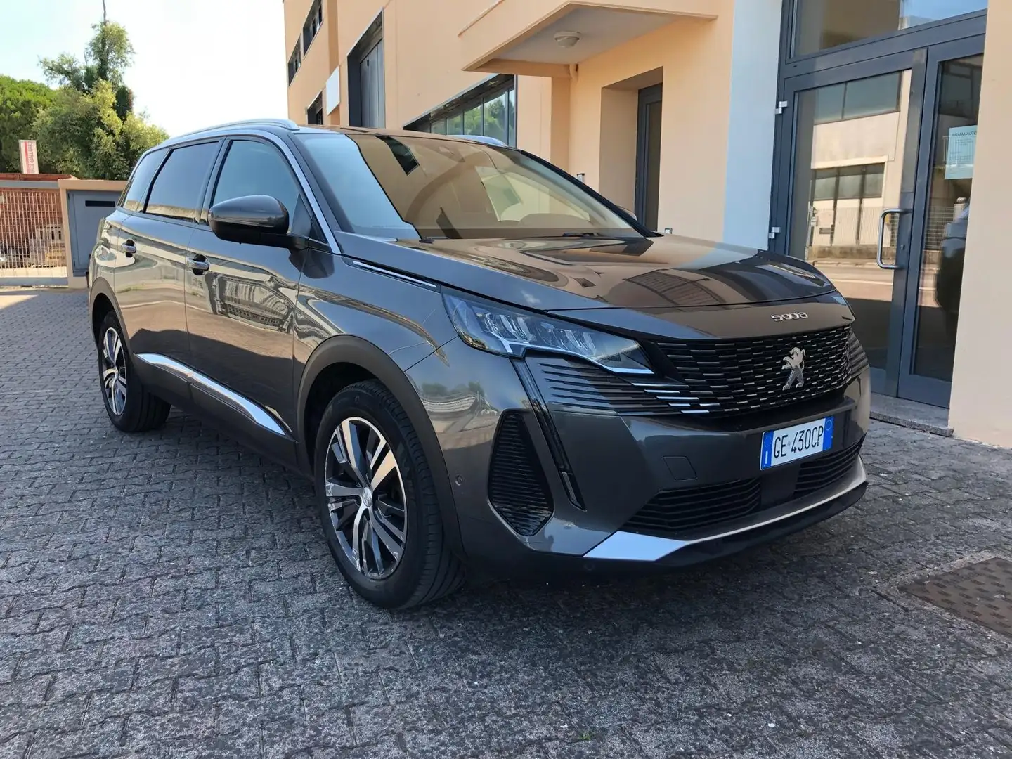 Peugeot 5008 2021 1.5 bluehdi 131CV ALLURE EAT8 Grigio - 1