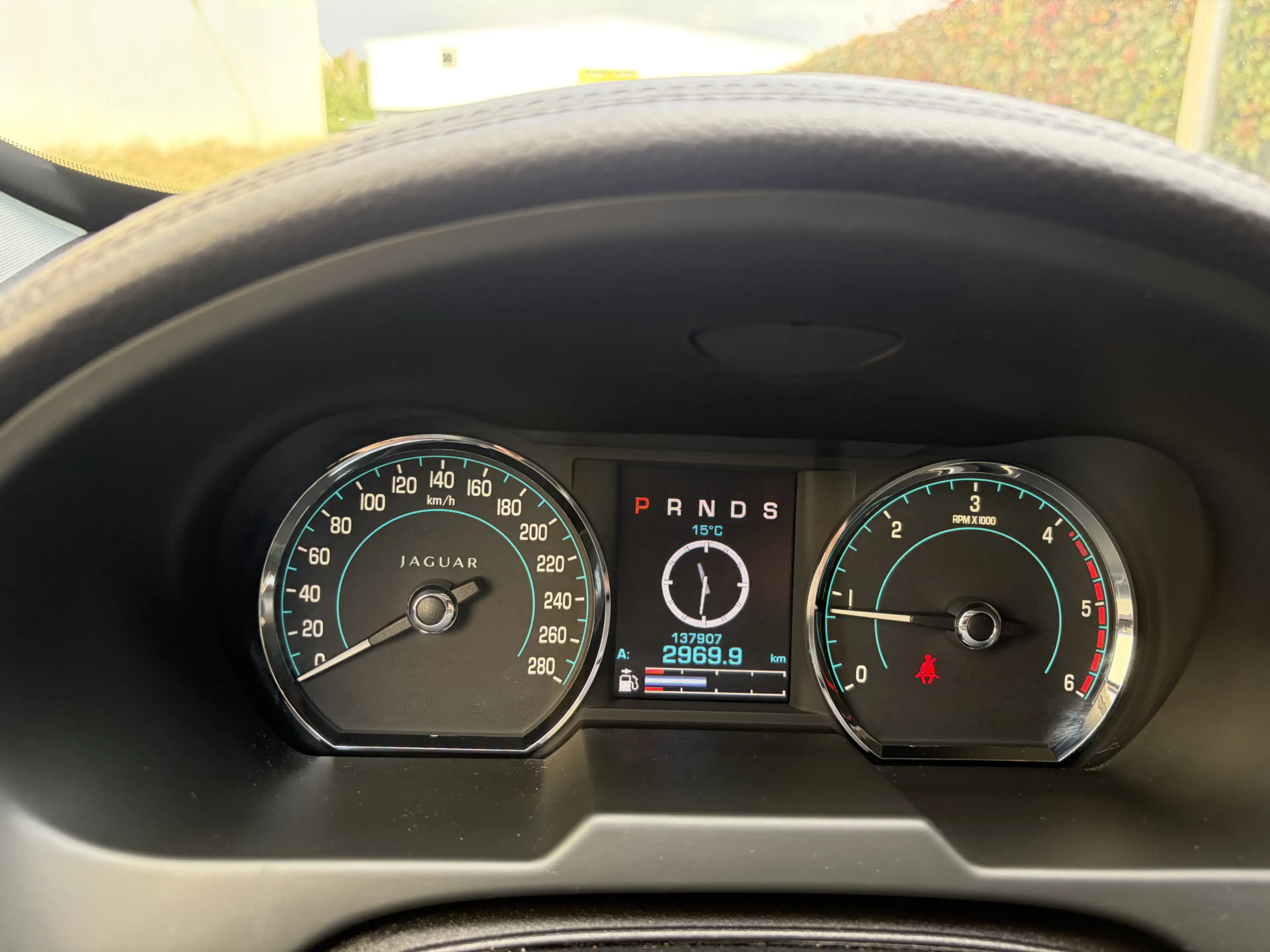 Jaguar XF 2.2D / AUTOMAAT / LEER / NAVI / CRUISE / STOELVERW — photo 13