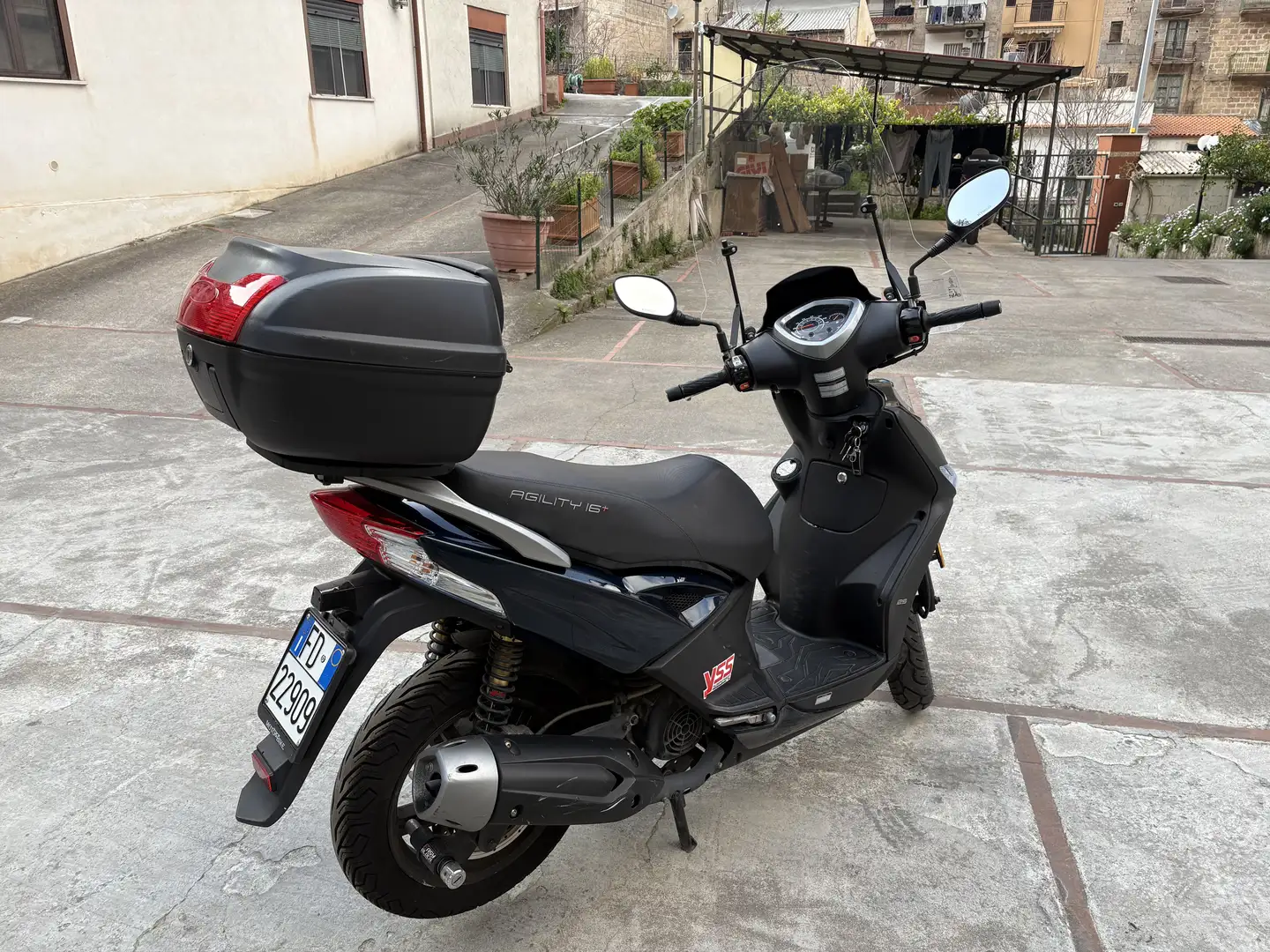 Kymco Agility 125 R16+ Azul - 2