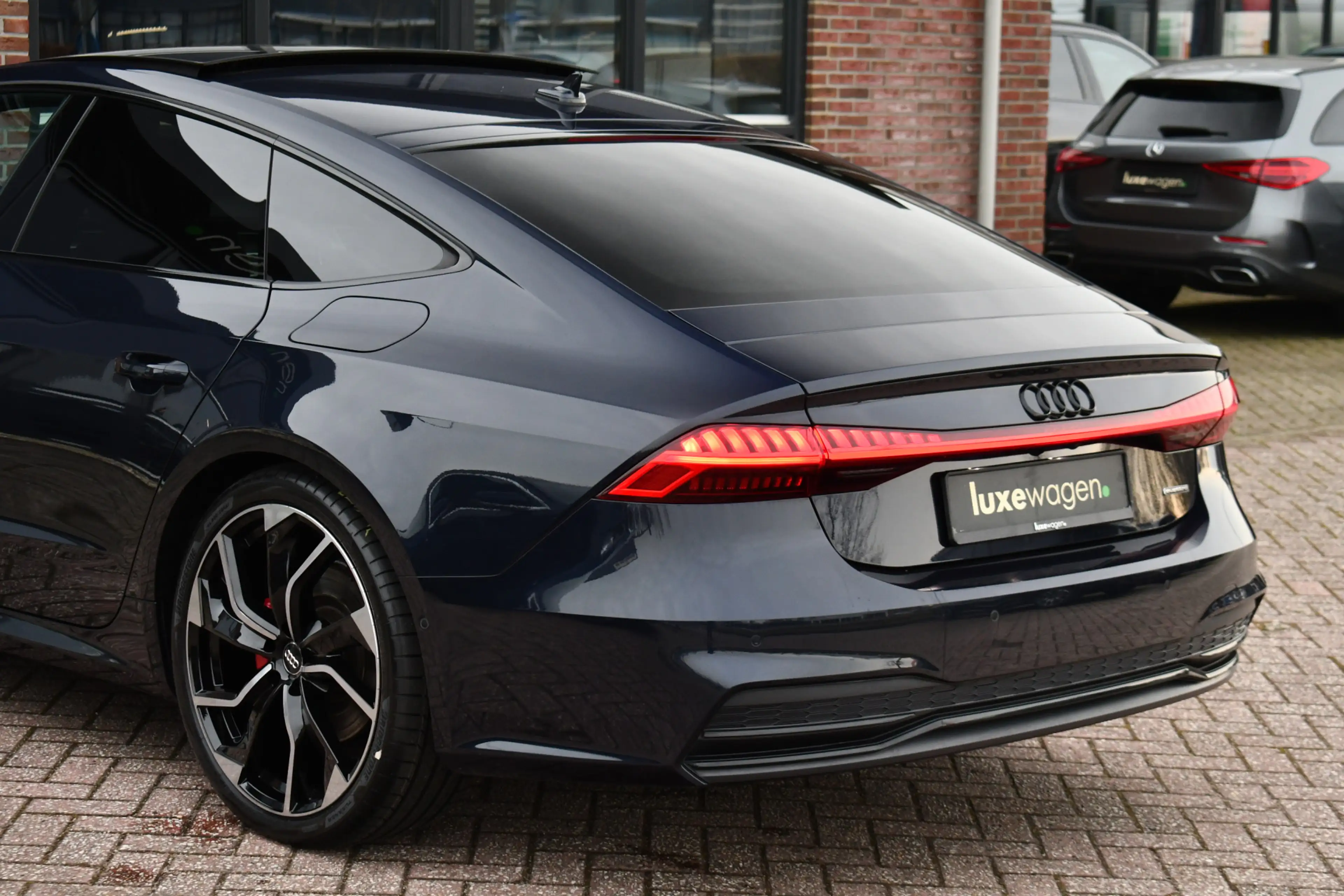 Audi A7 Sportback 55 TFSI e quattro Comp Pano HUD B&O 360 — photo 49