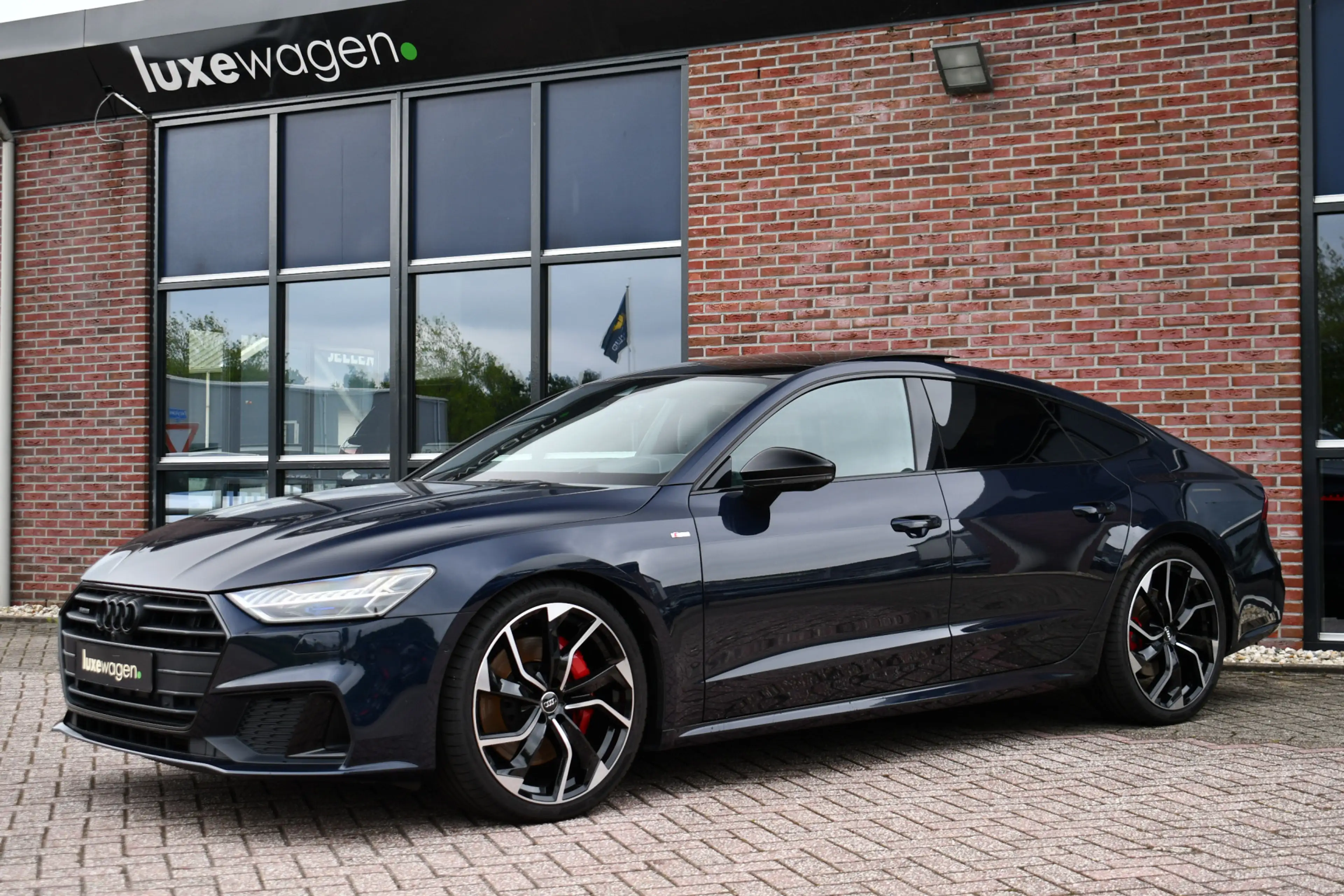 Audi A7 Sportback 55 TFSI e quattro Comp Pano HUD B&O 360 — photo 46