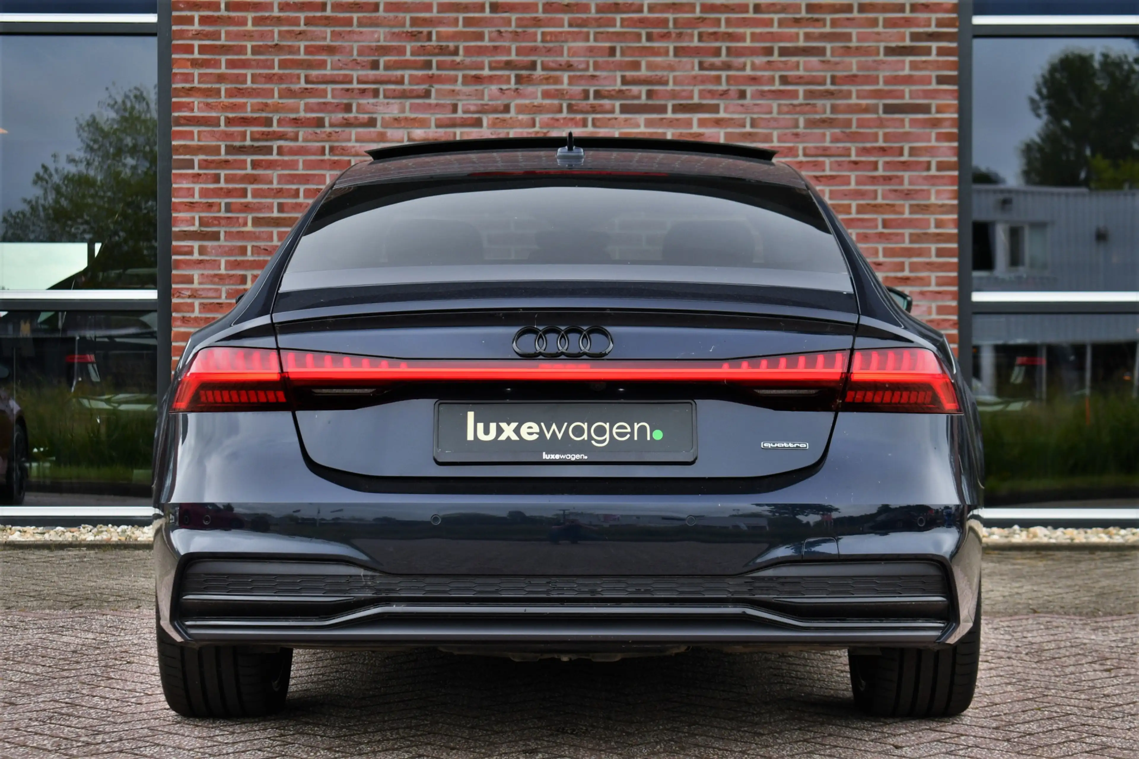 Audi A7 Sportback 55 TFSI e quattro Comp Pano HUD B&O 360 — photo 8