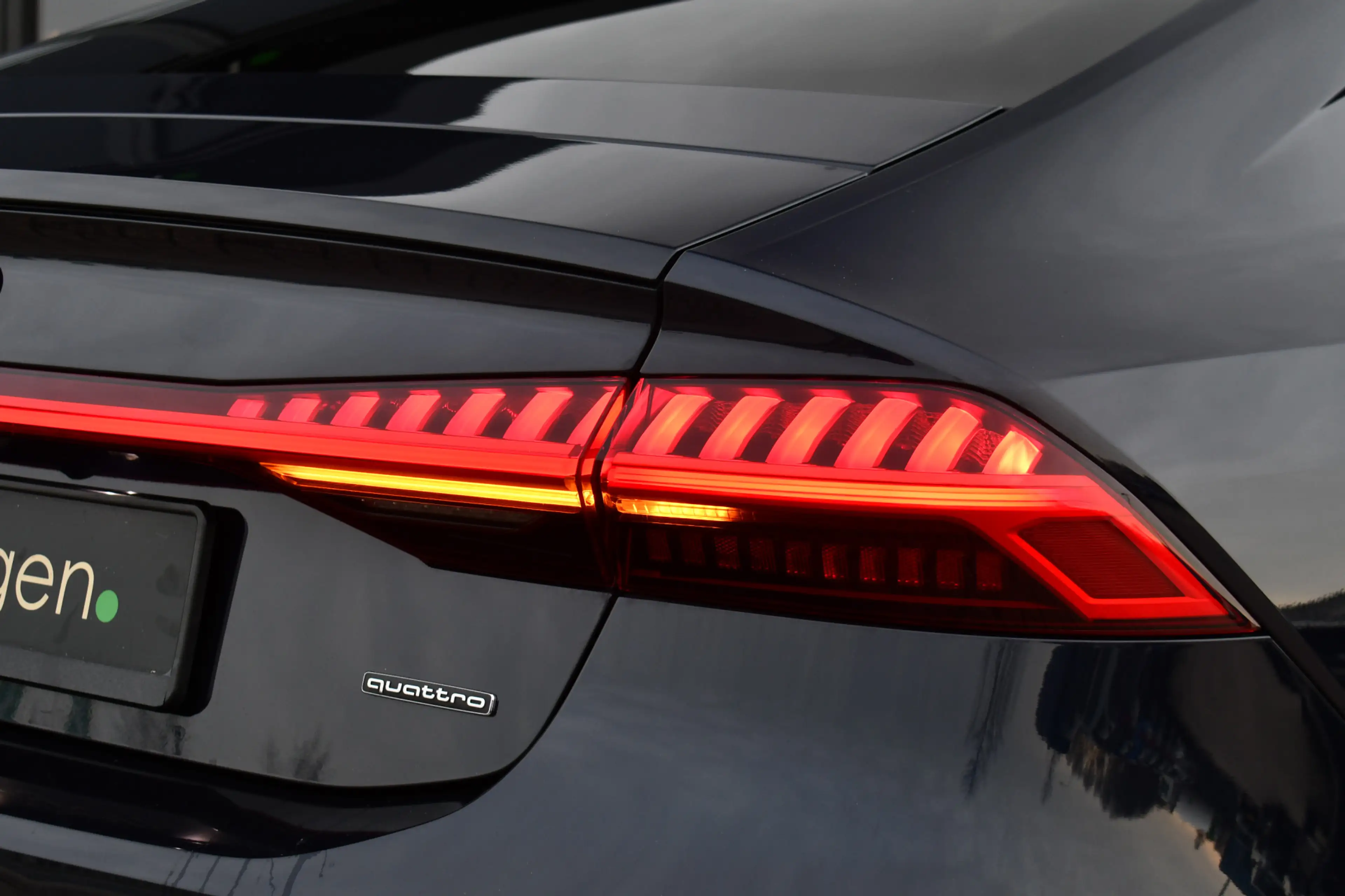 Audi A7 Sportback 55 TFSI e quattro Comp Pano HUD B&O 360 — photo 30