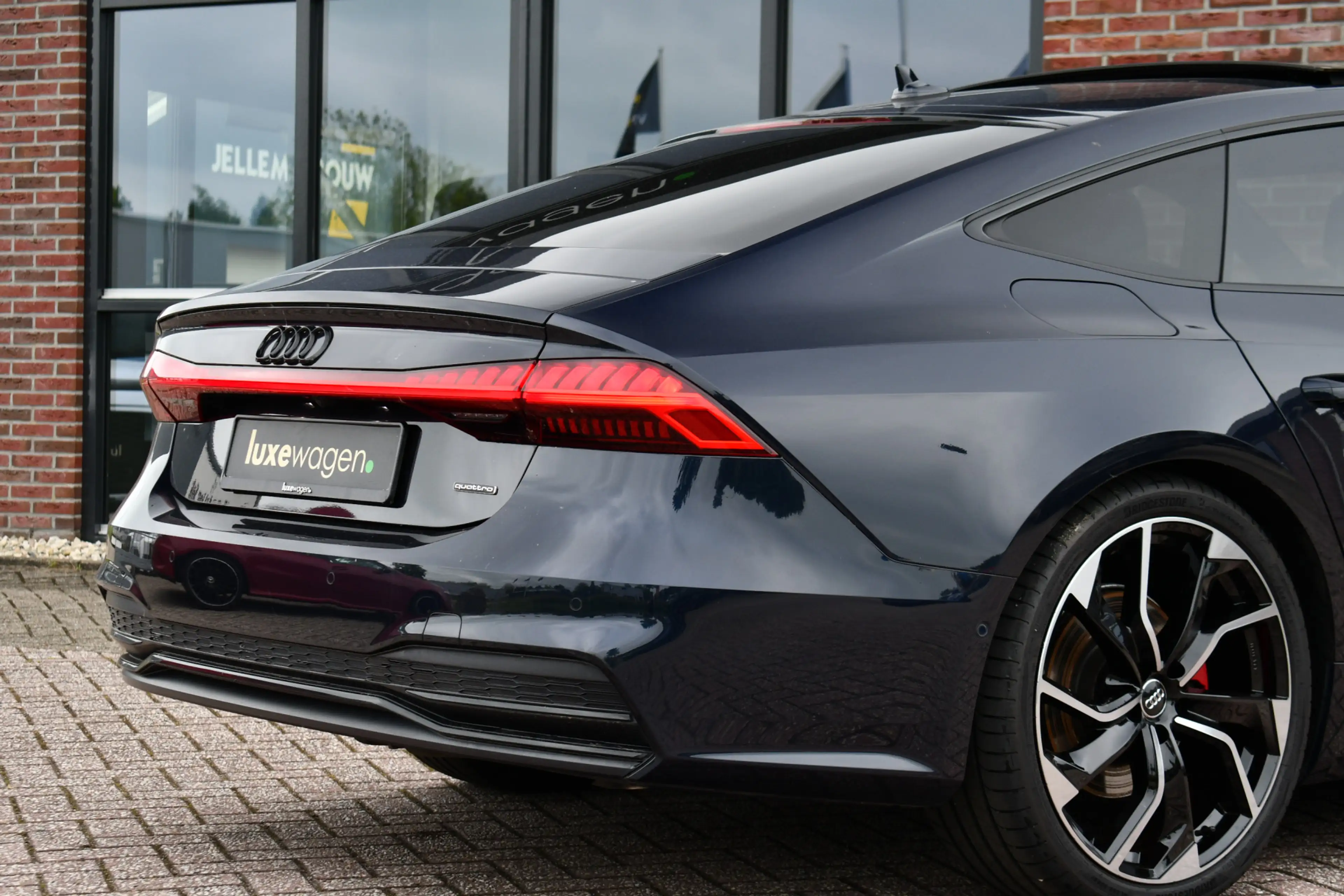 Audi A7 Sportback 55 TFSI e quattro Comp Pano HUD B&O 360 — photo 22