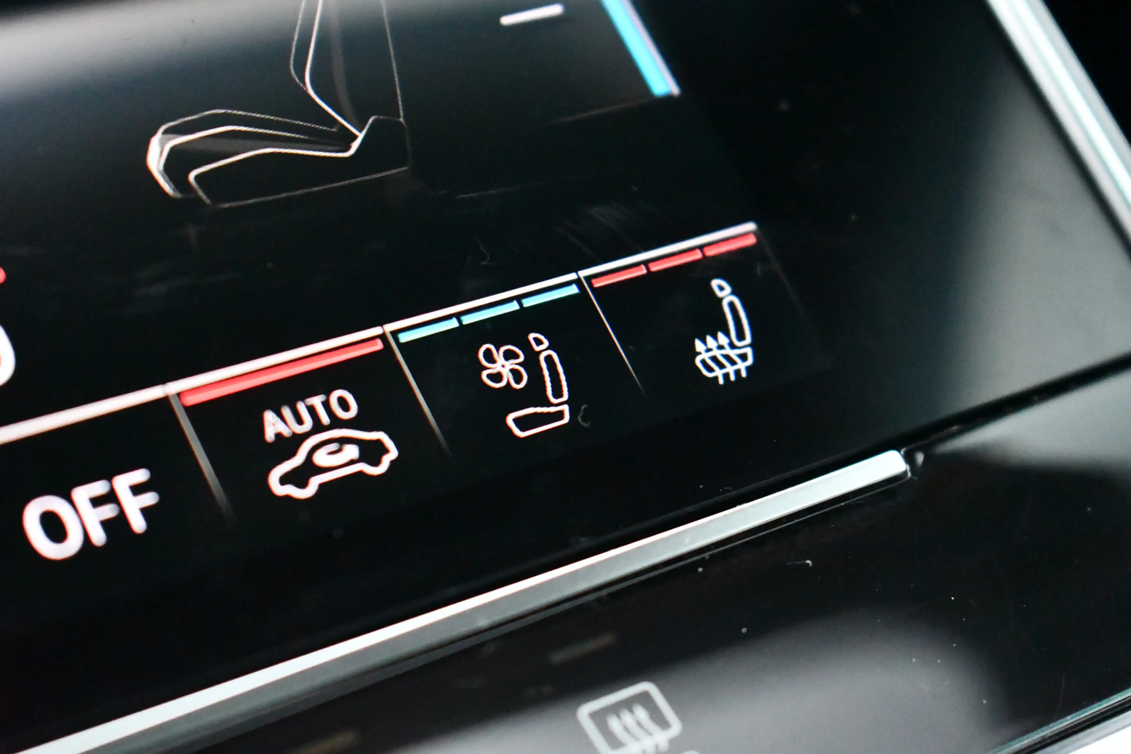 Audi A7 Sportback 55 TFSI e quattro Comp Pano HUD B&O 360 — photo 18