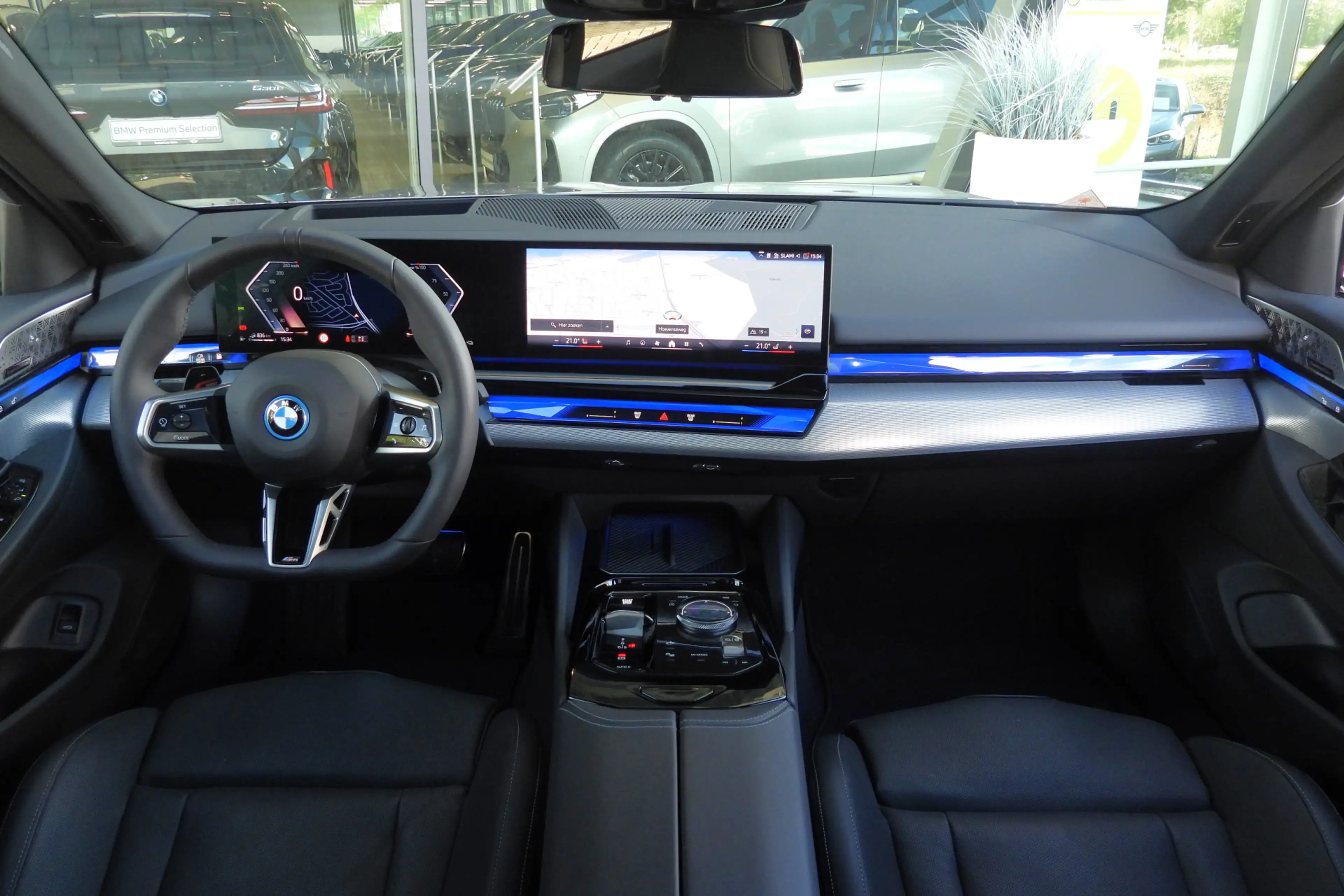 BMW 530 5 Serie Touring 530e M Sport Automaat / Trekhaak / — photo 4