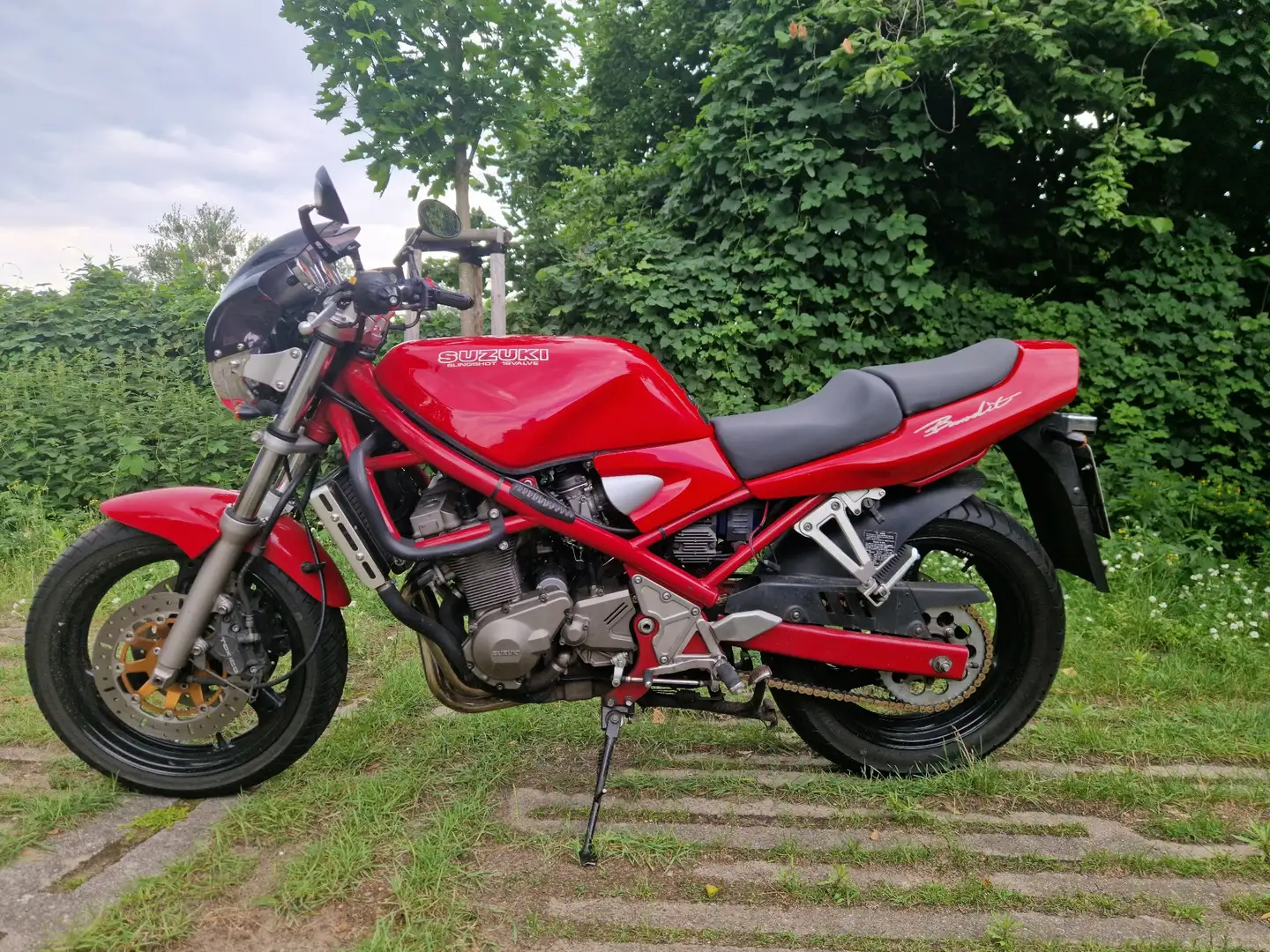 Suzuki Bandit 400 Rouge - 1