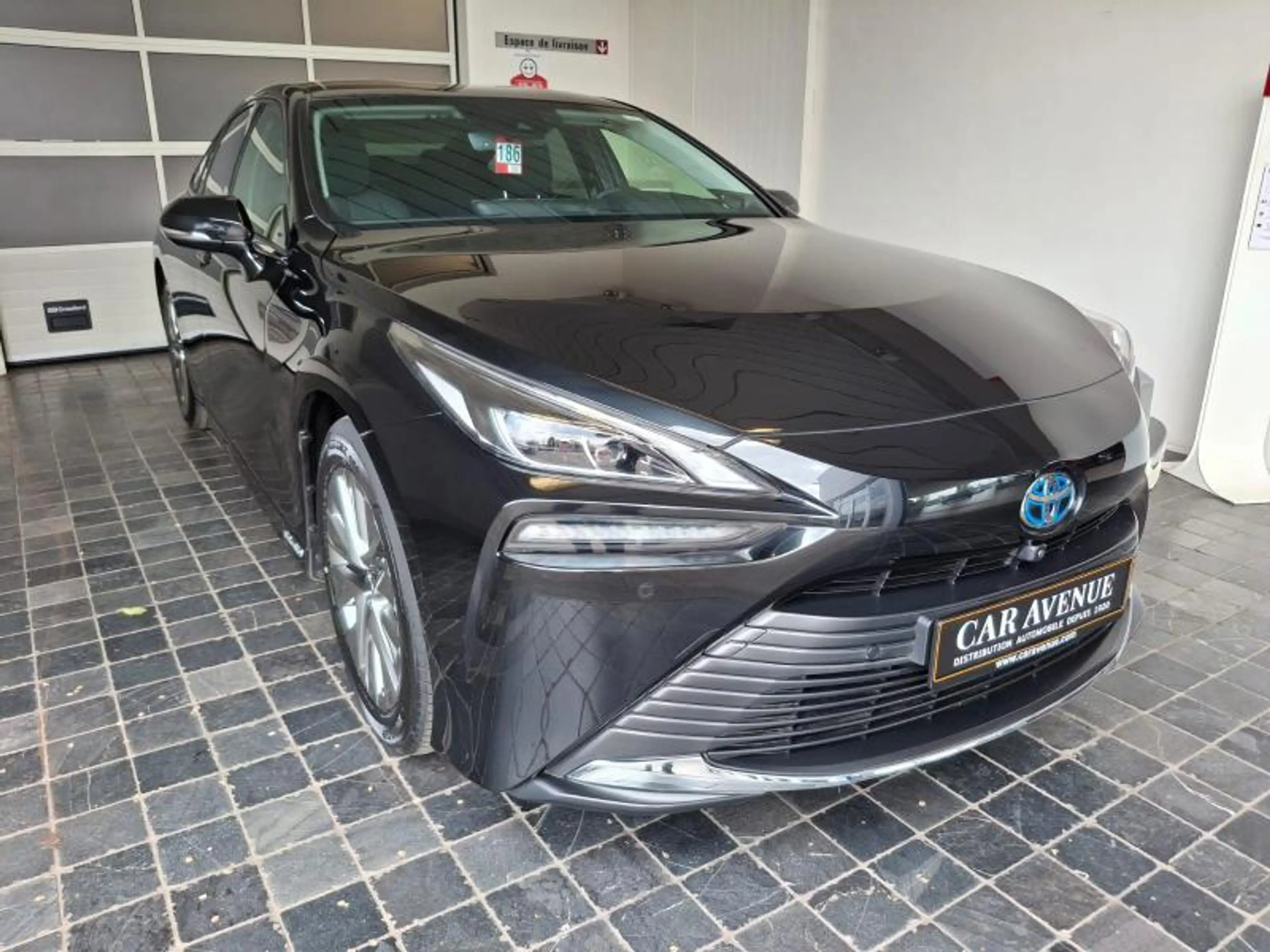 Toyota Mirai PREMIUM — photo 3