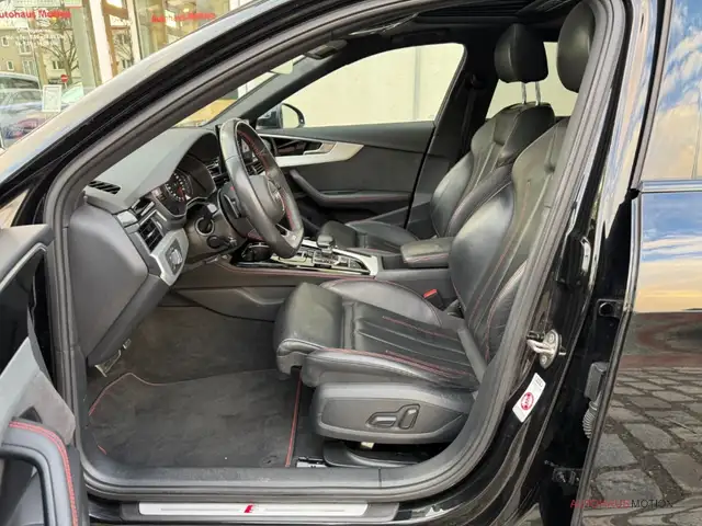 Audi A4 view 9
