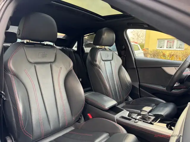 Audi A4 view 15