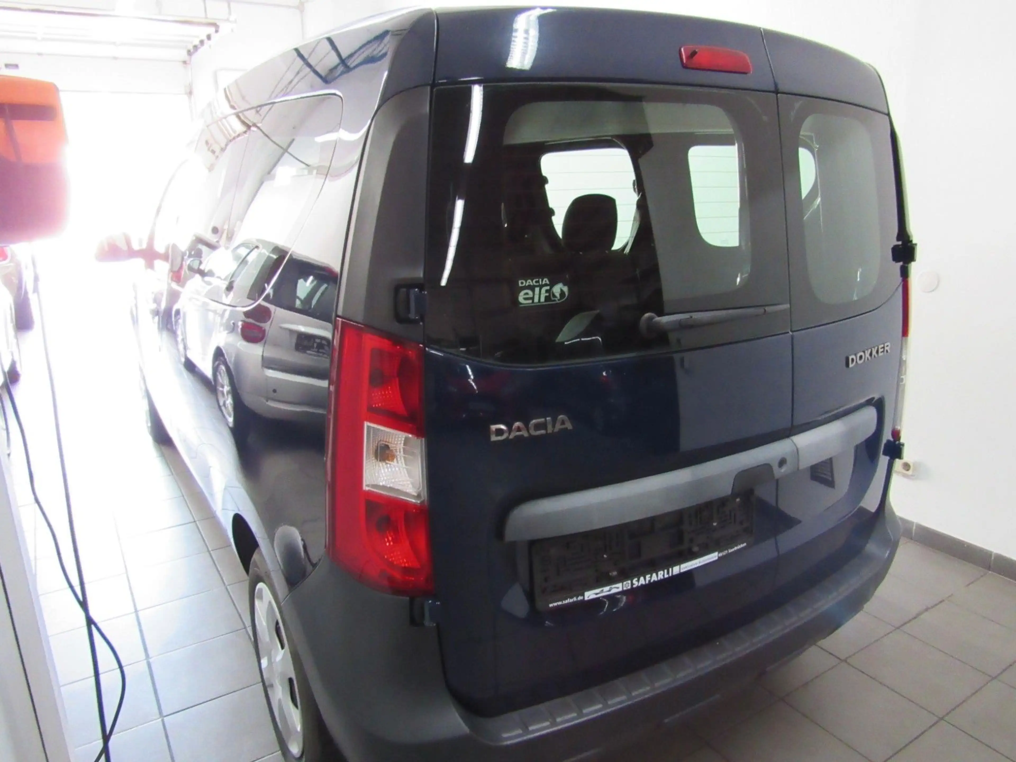Dacia Dokker Essentiel 5 Sitzer TÜV 06.2027++++ — photo 4