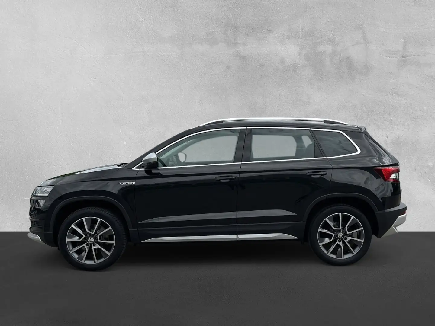 Skoda Karoq 2.0 TDI Scout 4x4 DSG Klima Navi Einparkhilfe Чёрный - 2