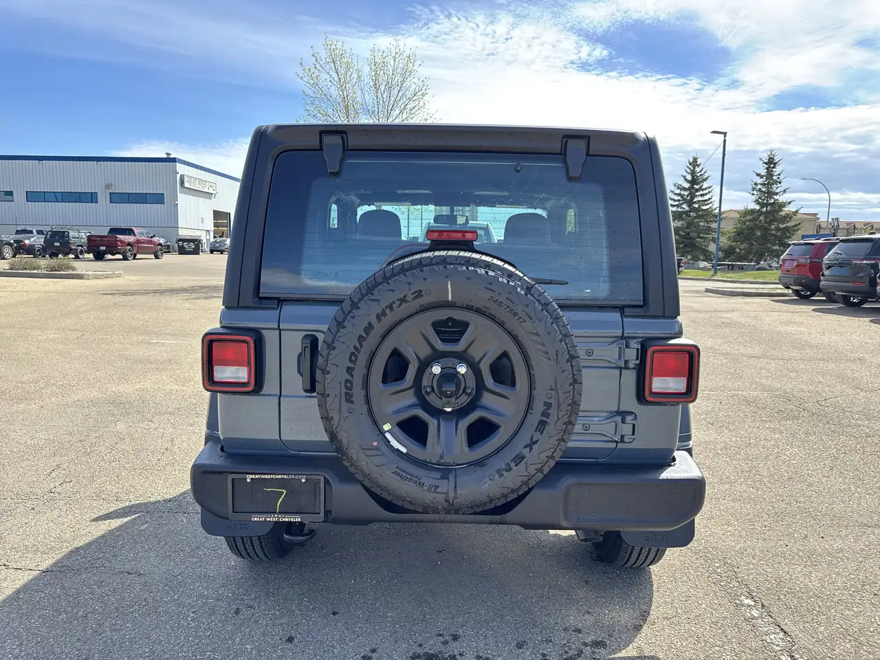 Jeep Wrangler снимка Jeep Wrangler