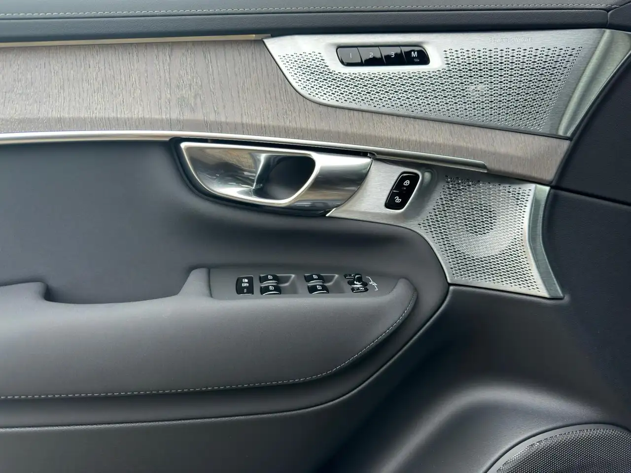 Volvo XC90 2026 — фото 10