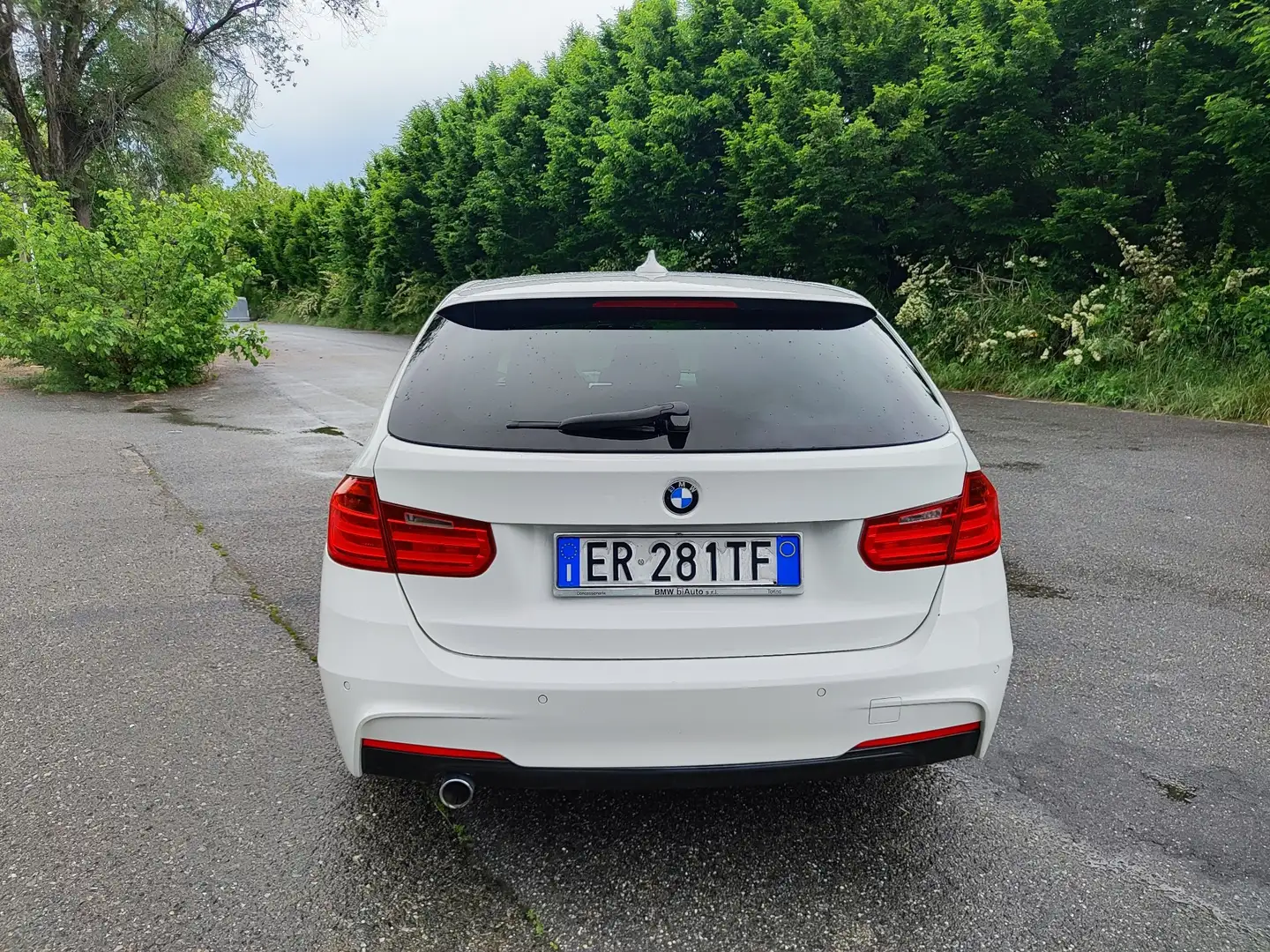 BMW 320 320d Touring Business auto - 2