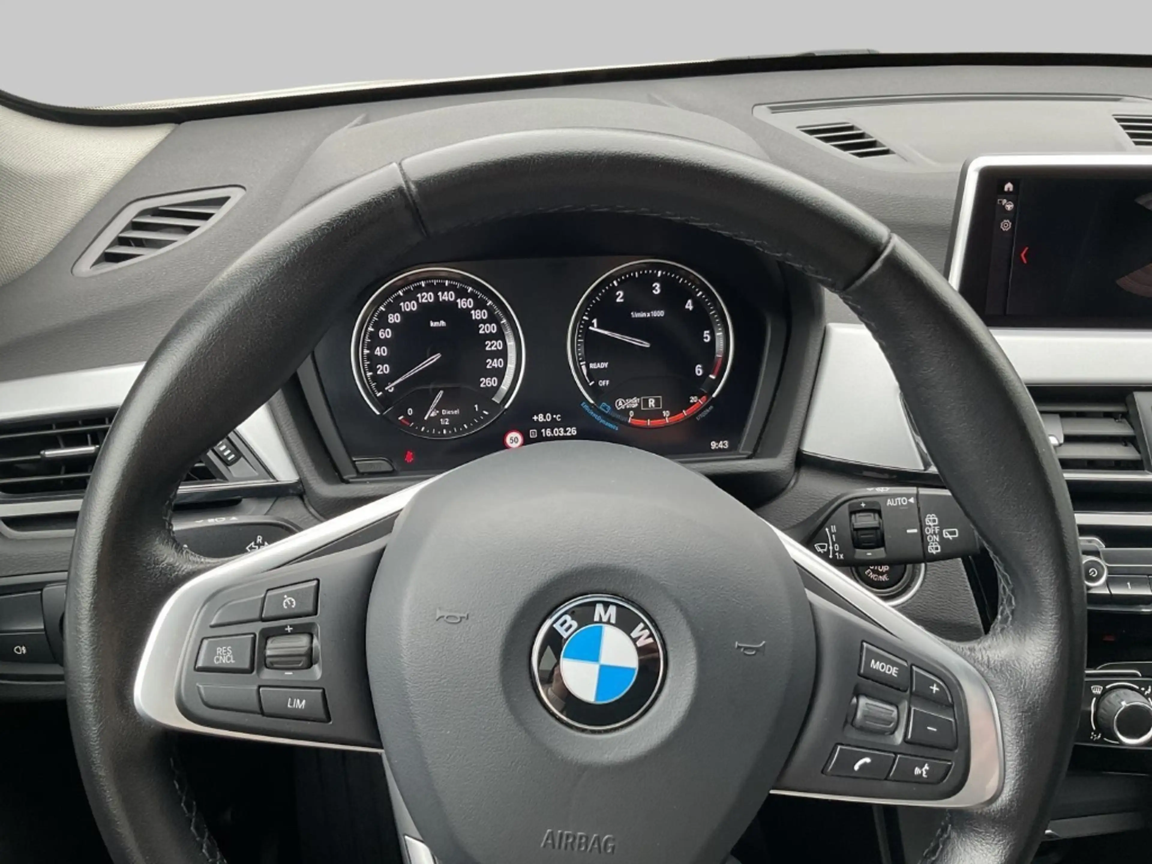 BMW X1 sDrive18d Aut Navi LED DAB SHZ PDC Klimaaut — photo 10