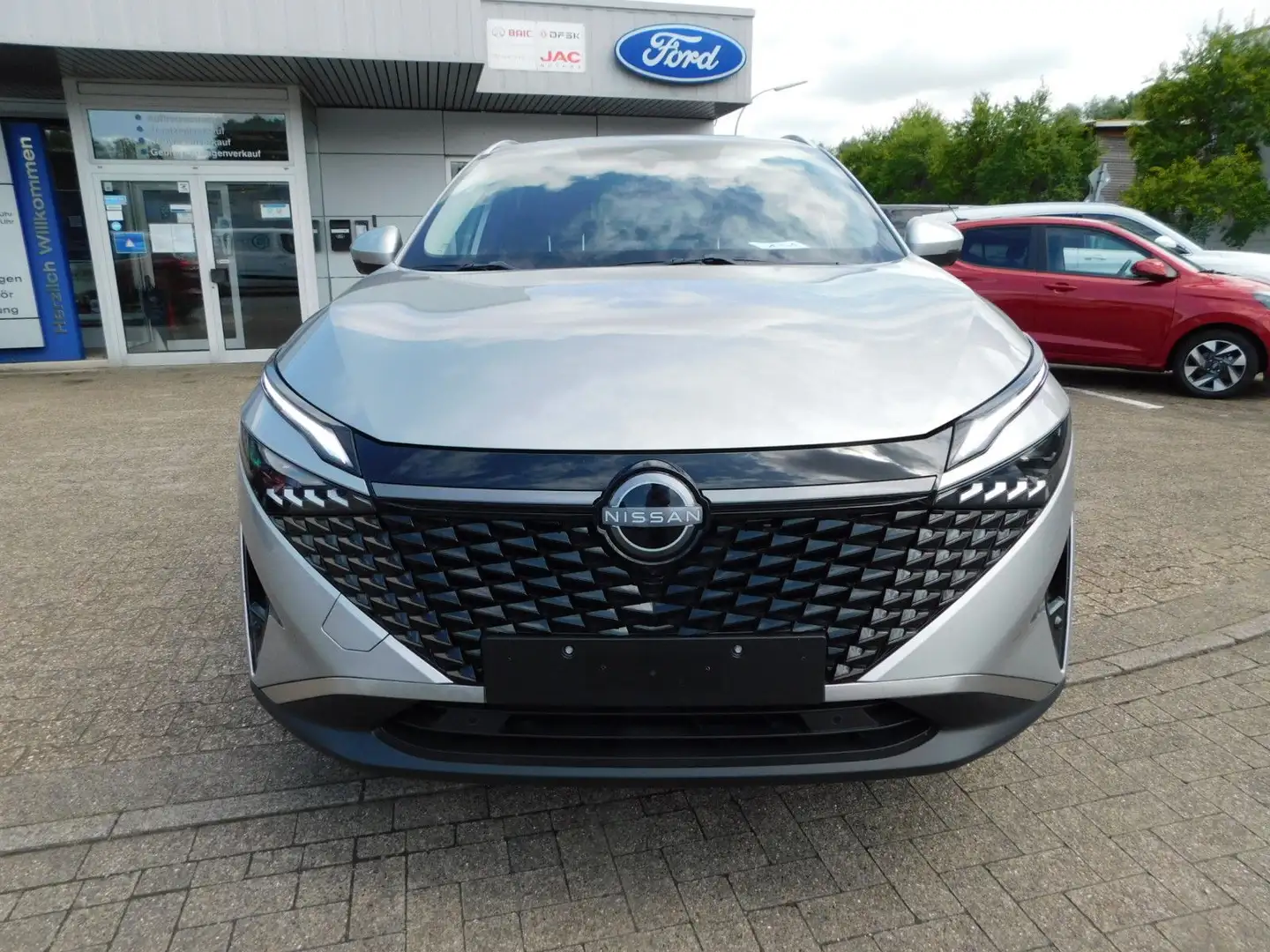 Nissan Qashqai N-Connecta Autom. Navi 360° *FACELIFT* Silver - 2