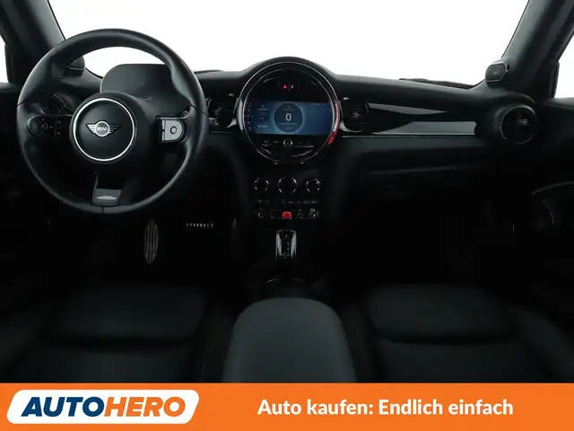 Mini Convertible view 12