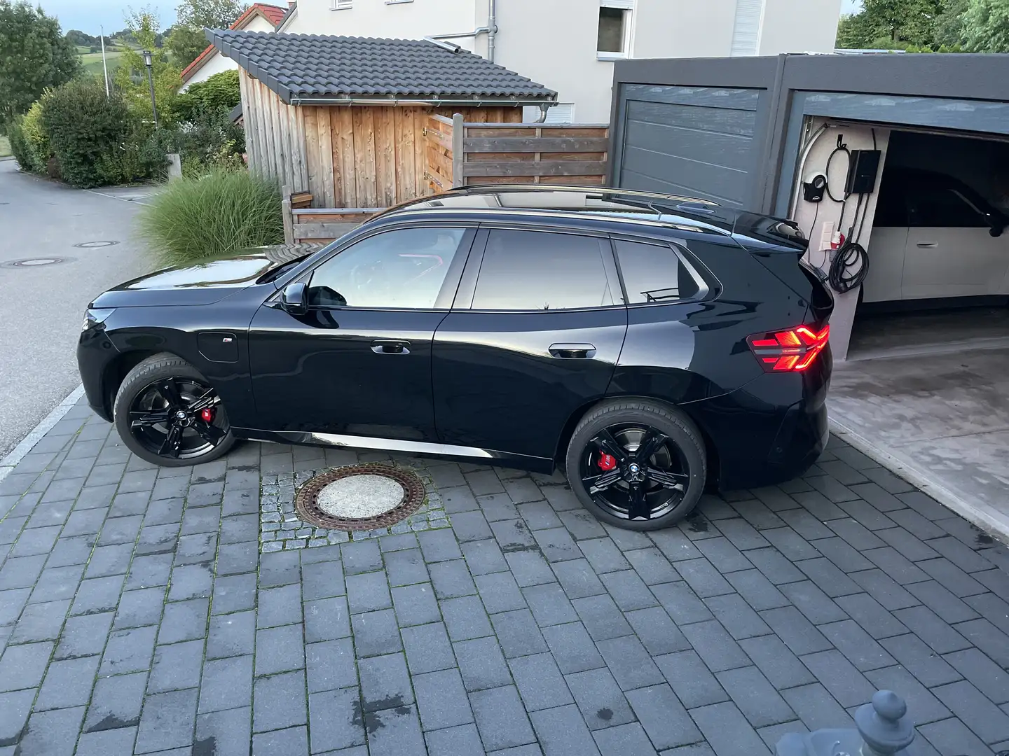 BMW X3 X3 Plug-In-Hybrid 30e xDrive Schwarz - 2