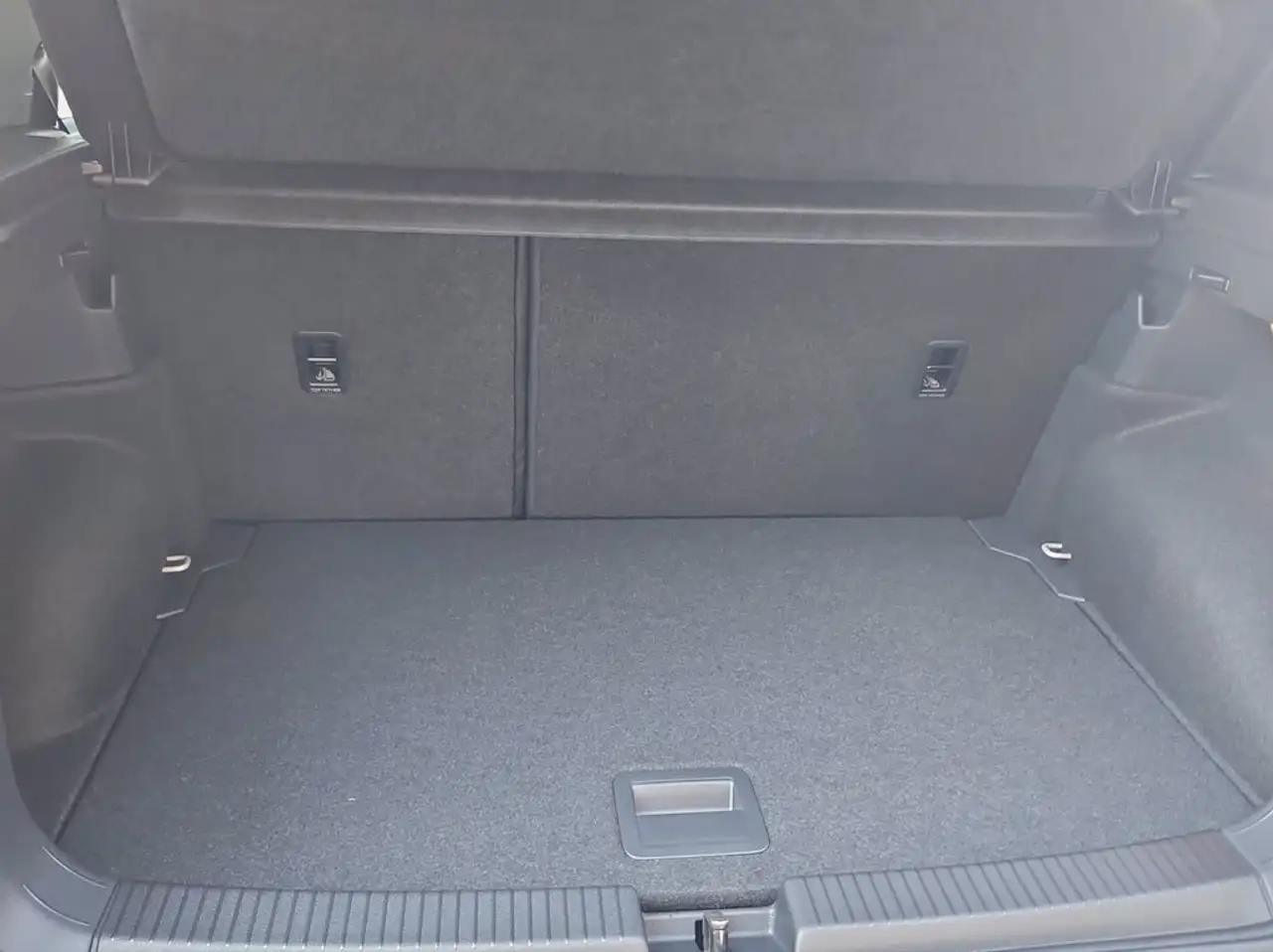 Volkswagen T-Cross 1.0 tsi r-line plus 115cv 11