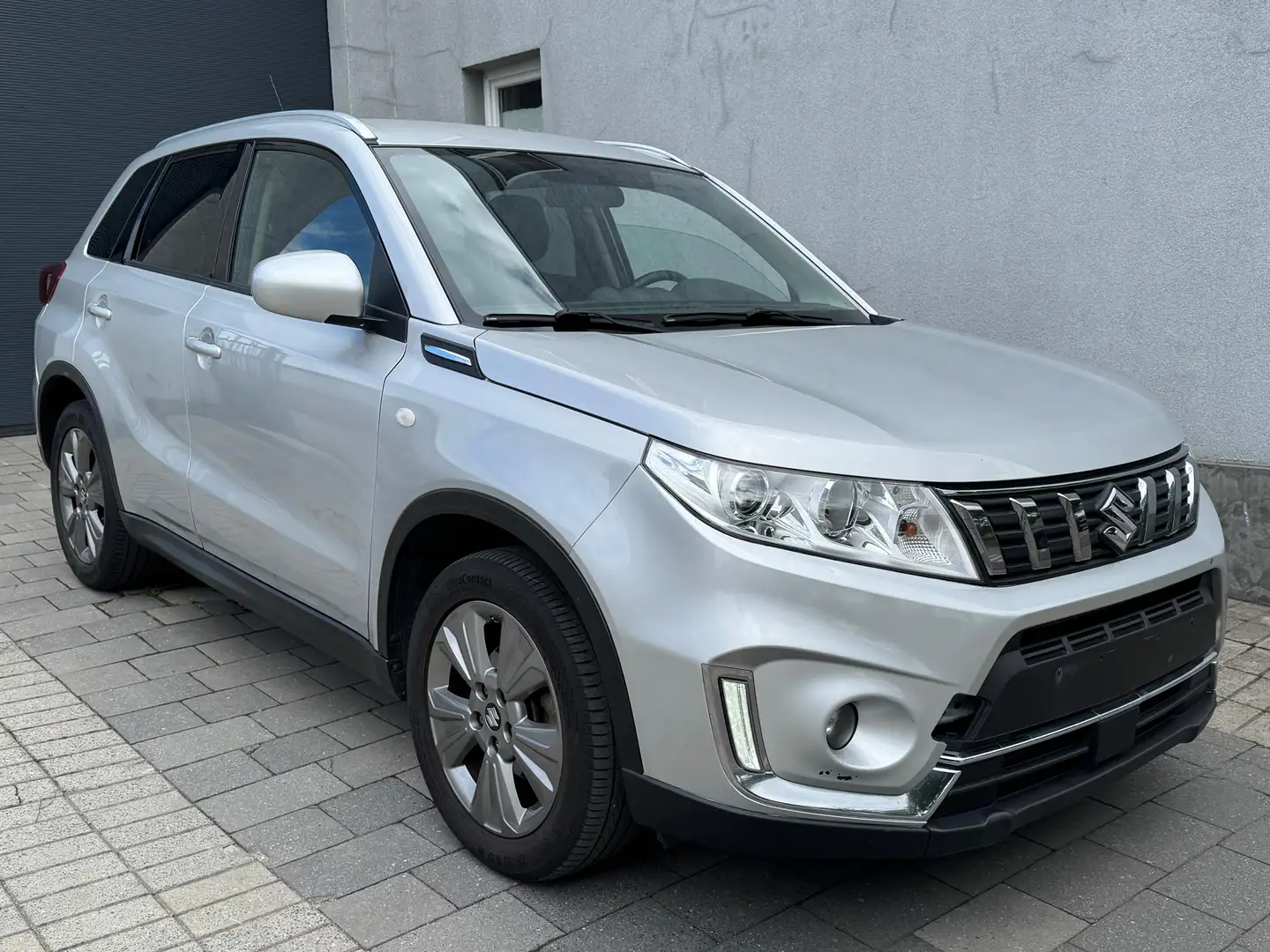 Suzuki Vitara Vitara 1.0 Boosterjet Aut. Comfort Zilver - 2