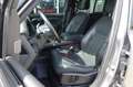 Land Rover Defender 110 D300 X 4x4 7-SITZER LUFT/PANO/STDHZG/AHK/22" siva - thumbnail 26
