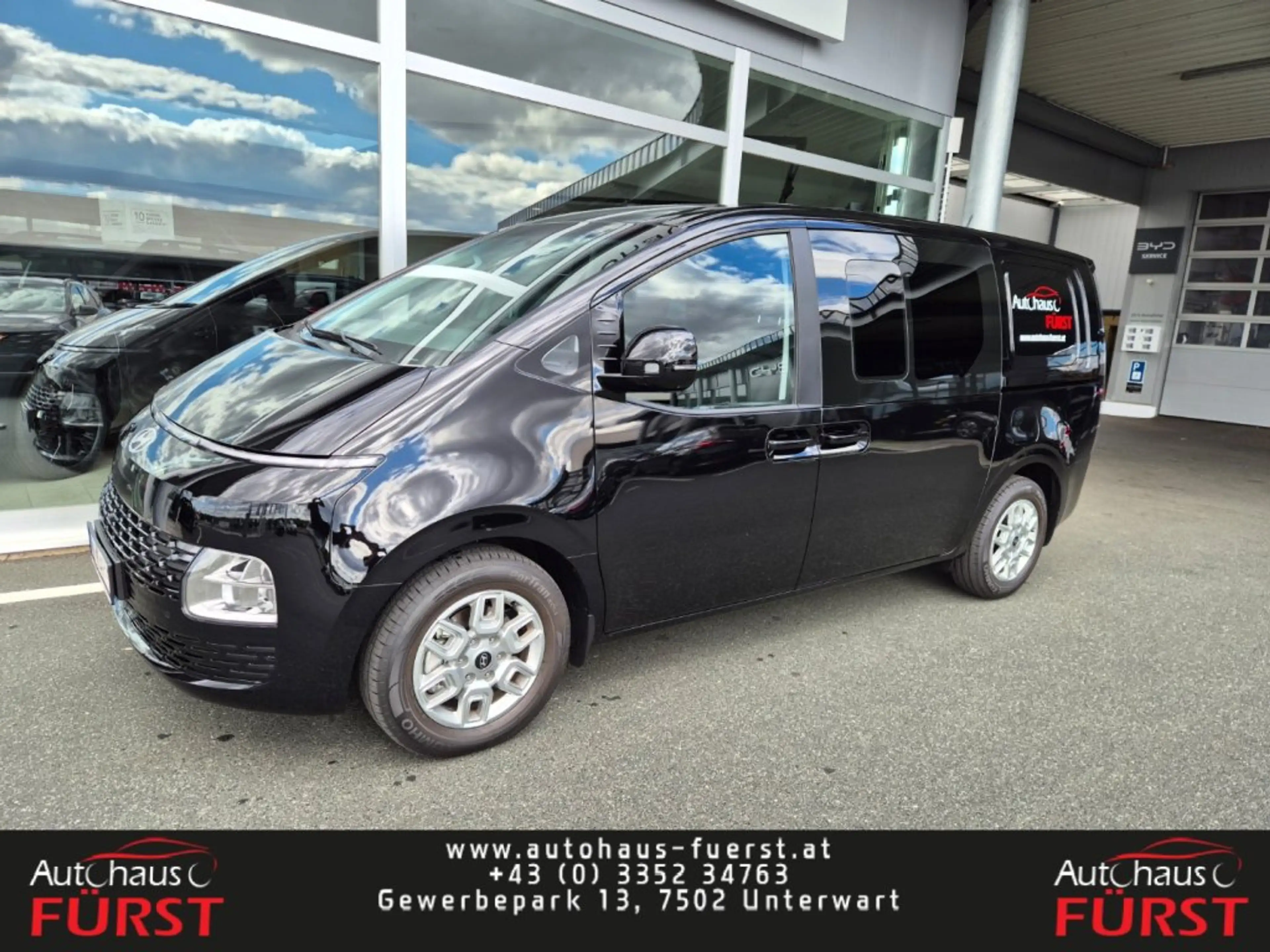 Hyundai STARIA Van HEV Kastenwagen 1.6 T-GDi HEV l5hv2-P1/2/4-O1/2/3