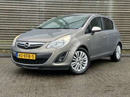 Opel Corsa 1.2-16V EDITION AIRCO/NAVI/LM VELGEN!! APK 15-7-20