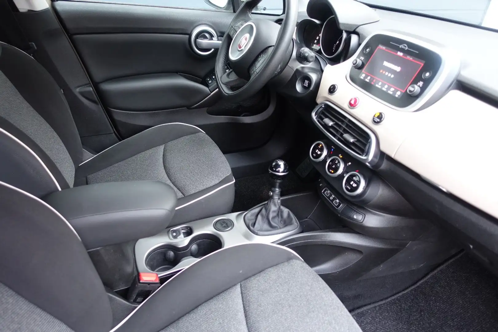 Fiat 500X Pop Star Navi Sitz-/Lenkradheizung Klimaaut Beige - 2