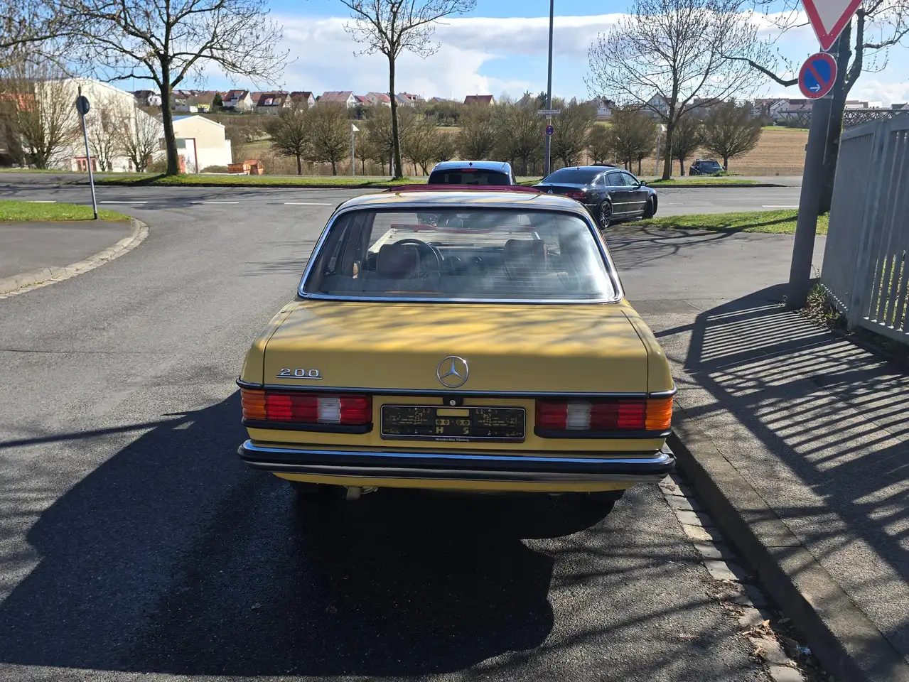 Mercedes-Benz 200 W 123, foto 4