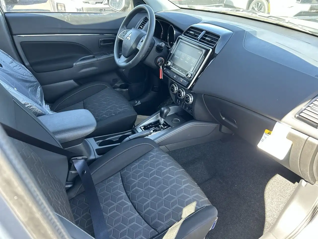 Mitsubishi RVR снимка Mitsubishi RVR