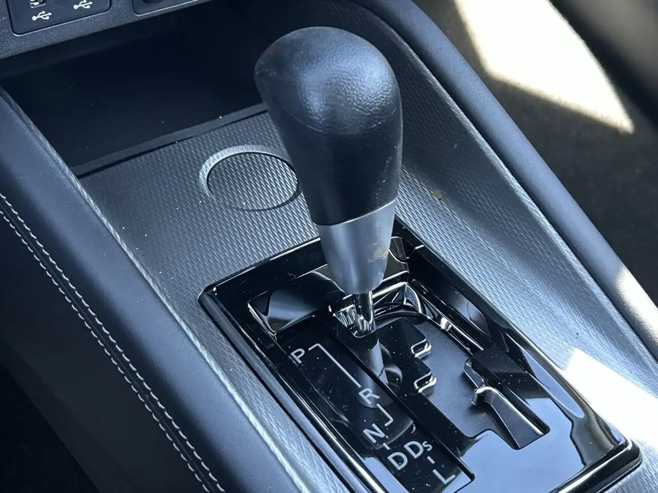 Mitsubishi RVR снимка Mitsubishi RVR
