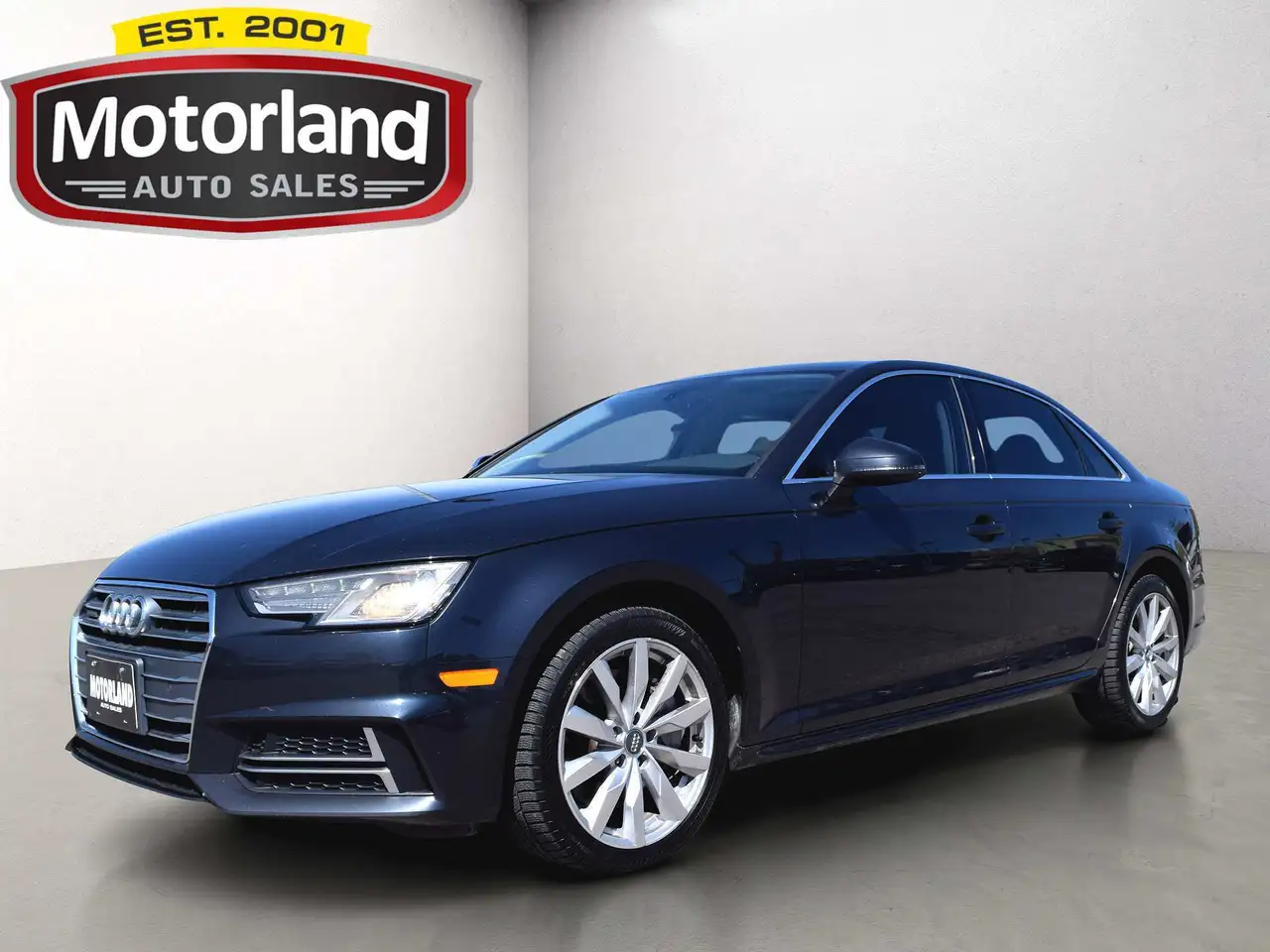 Audi A4 снимка Audi A4