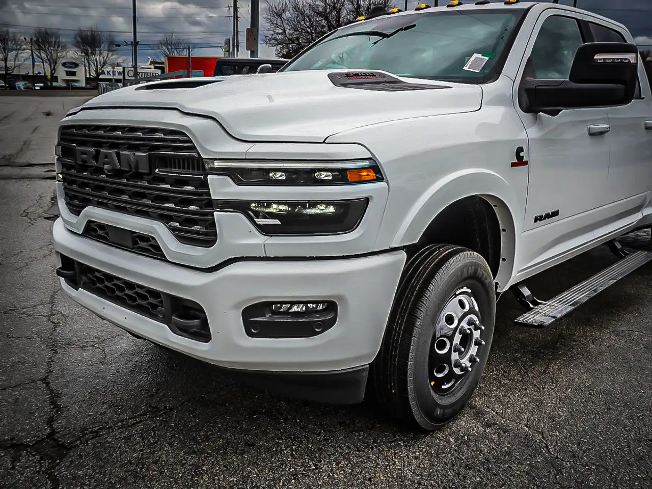 RAM 3500 снимка RAM 3500