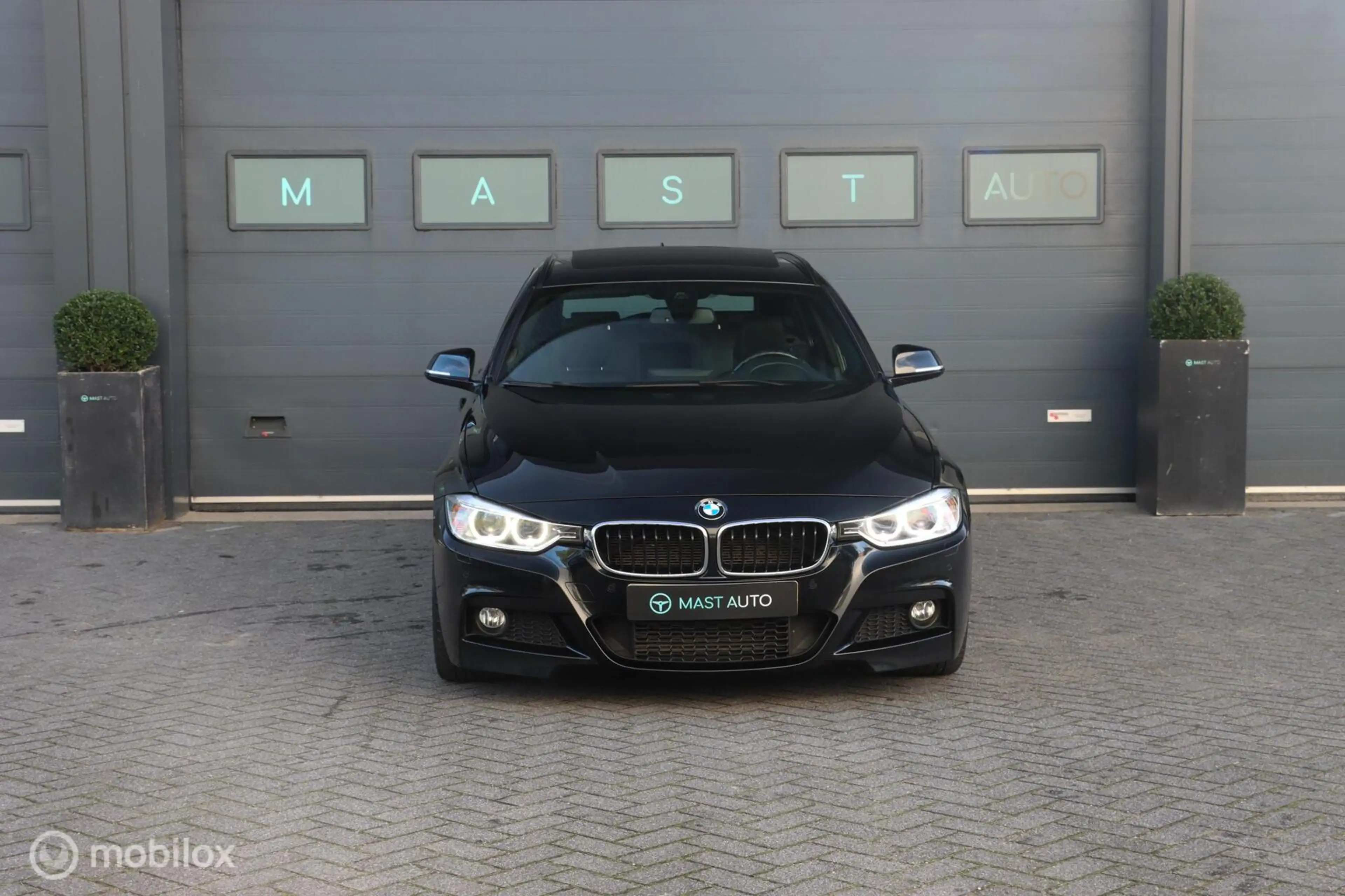 BMW 328 3-serie Touring 328i High Executive — photo 2