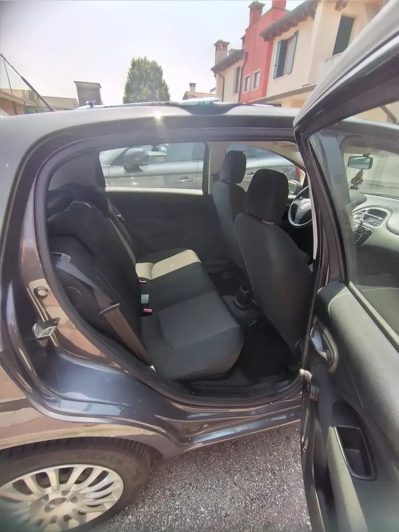 Fiat Punto Street Grigio - 1