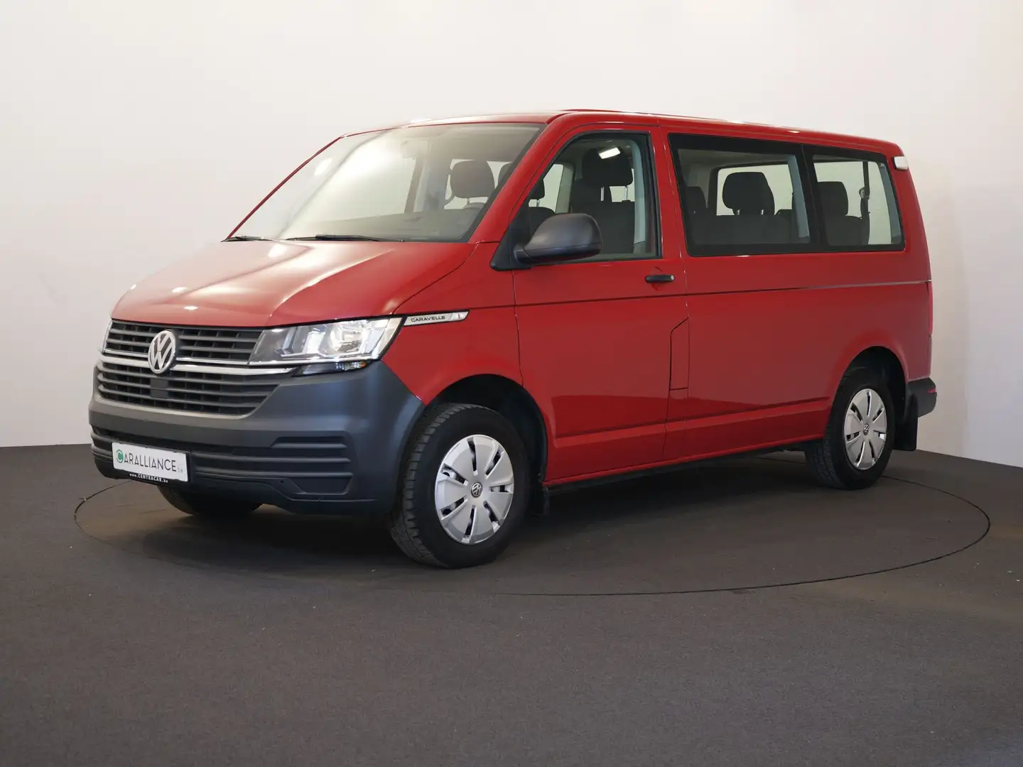 Volkswagen T6.1 Caravelle Trendline 2.0TDI|9pl|Tri-Zones|Chauffage.Addition| Rood - 1
