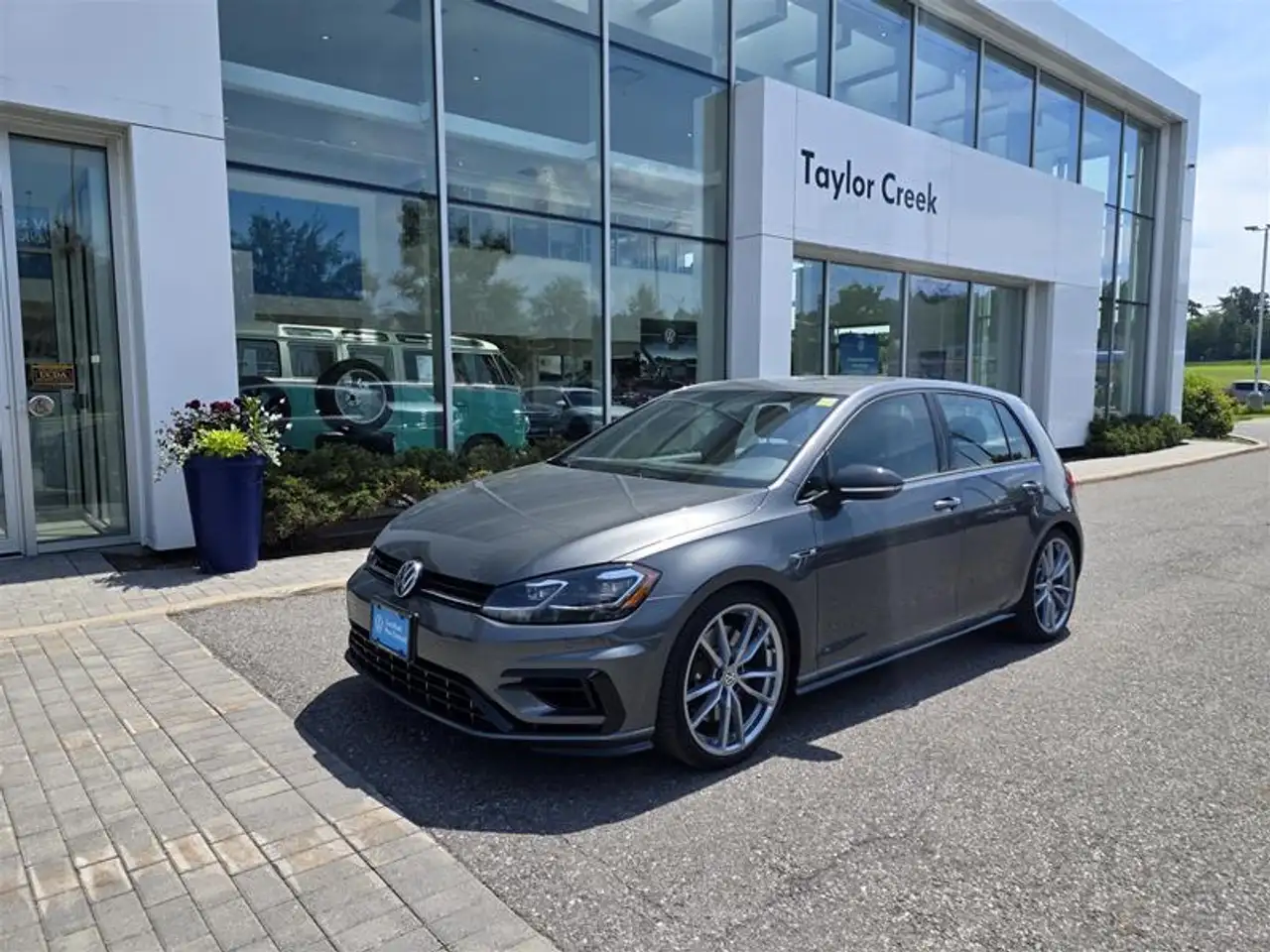 2019 Volkswagen Golf R