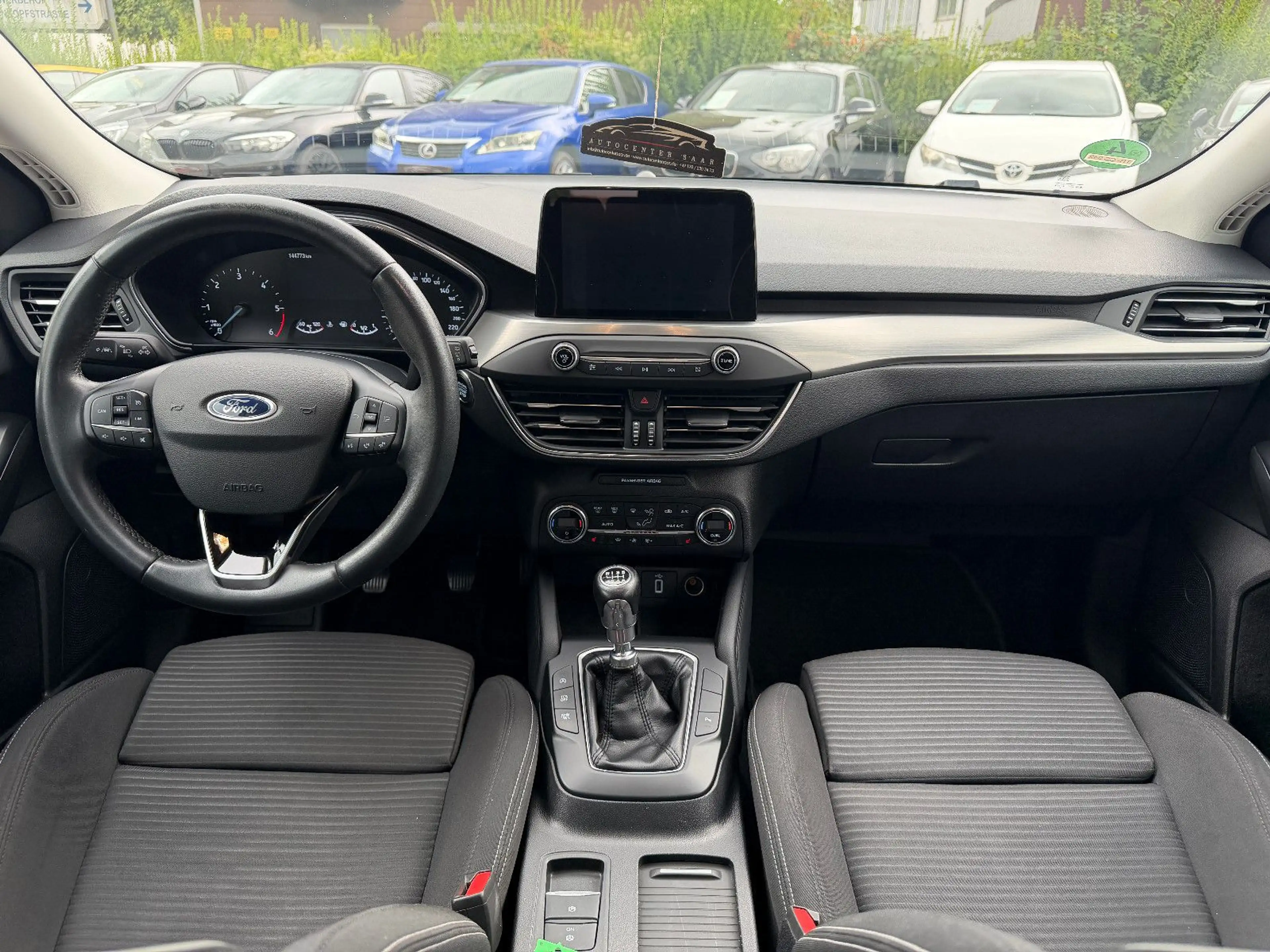 Ford Focus 1.5 TDCi Titanium Navi Tempomat SH PDC AHK — photo 8