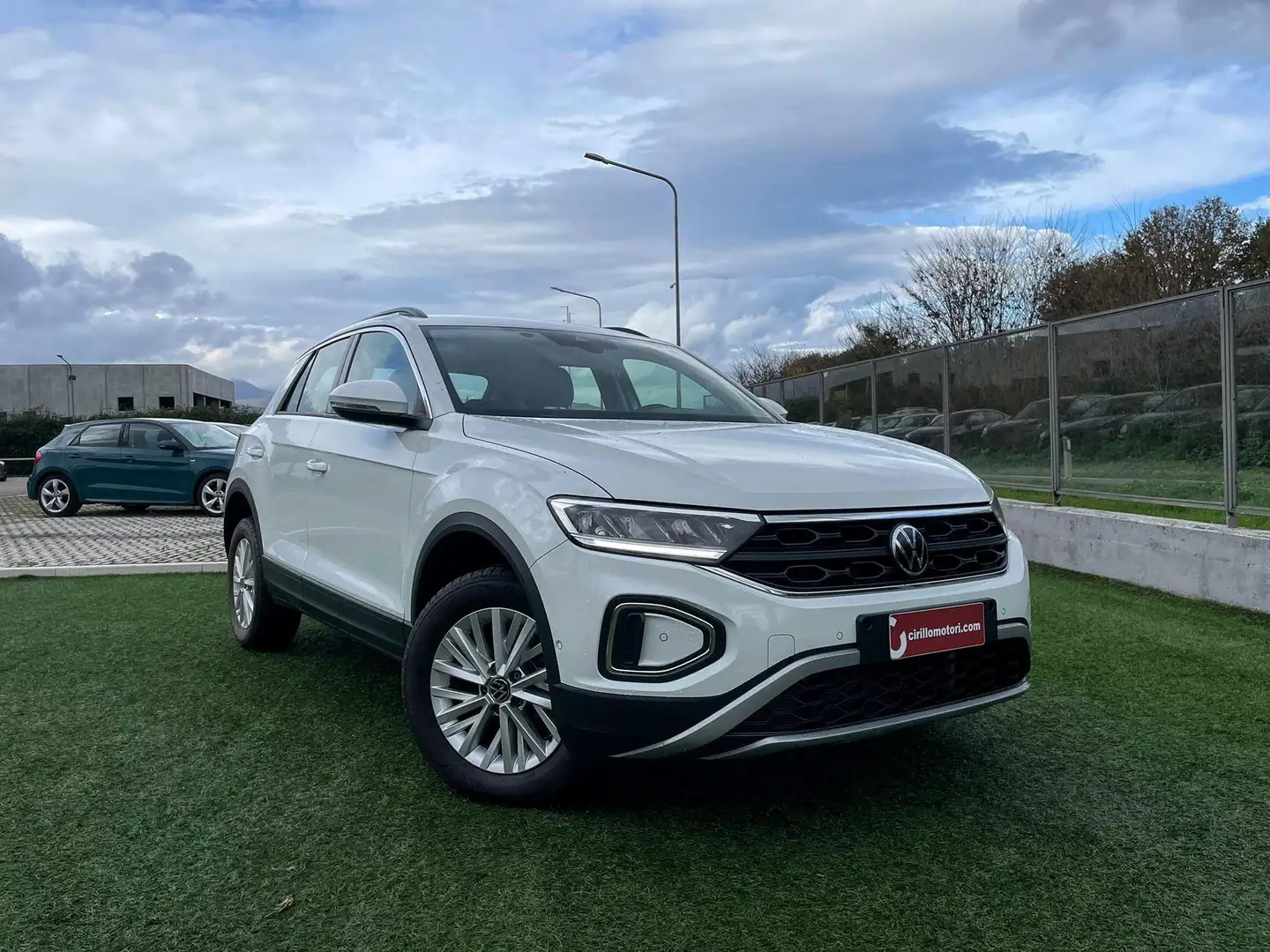 Volkswagen T-Roc 2.0 tdi Style 150cv dsg Blanc - 2