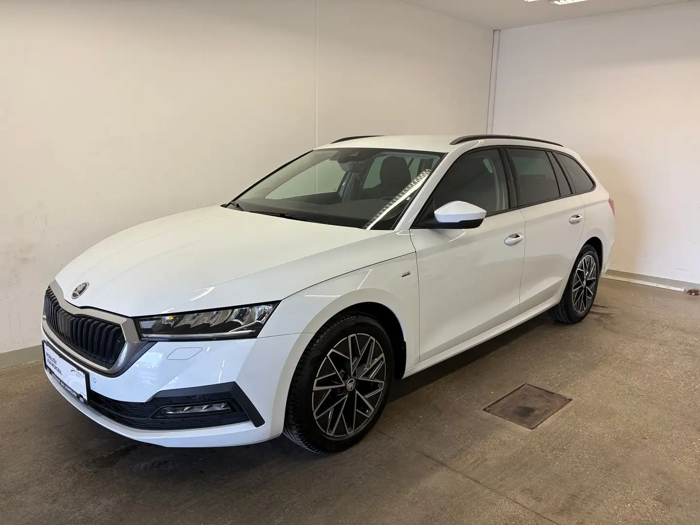 Skoda Octavia Ambition TSI Weiß - 1