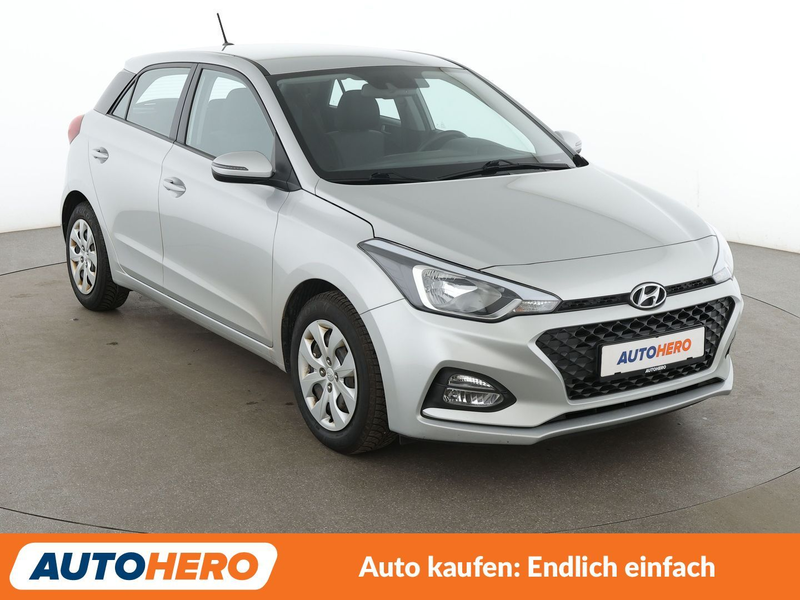 Hyundai i20 1.0 TGDI Style *TEMPO*PDC*SHZ*LHZ*CAM*KLIMA* — photo 8