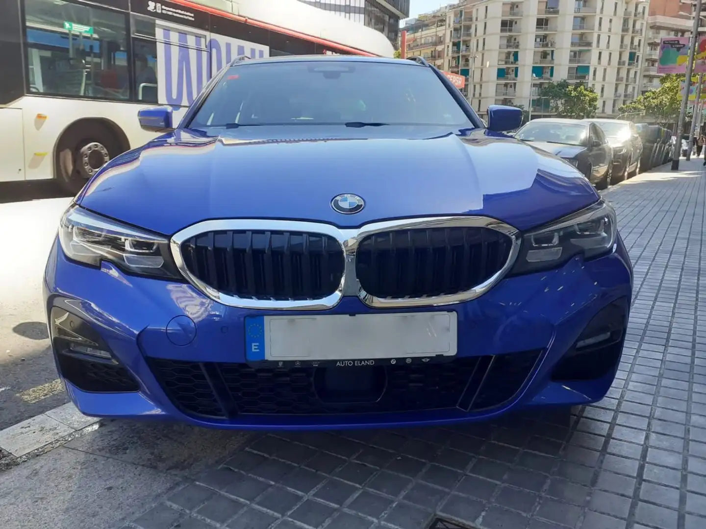 BMW 320 320dA Touring xDrive Azul - 2