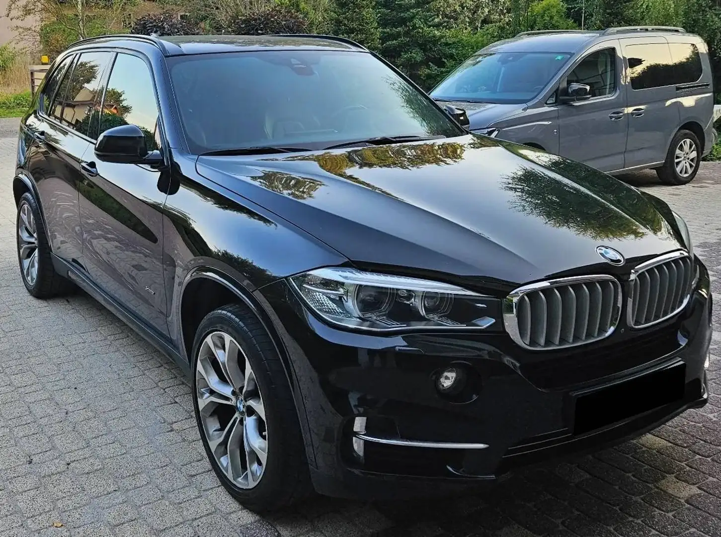 BMW X5 X5 xDrive30d Aut. Schwarz - 1