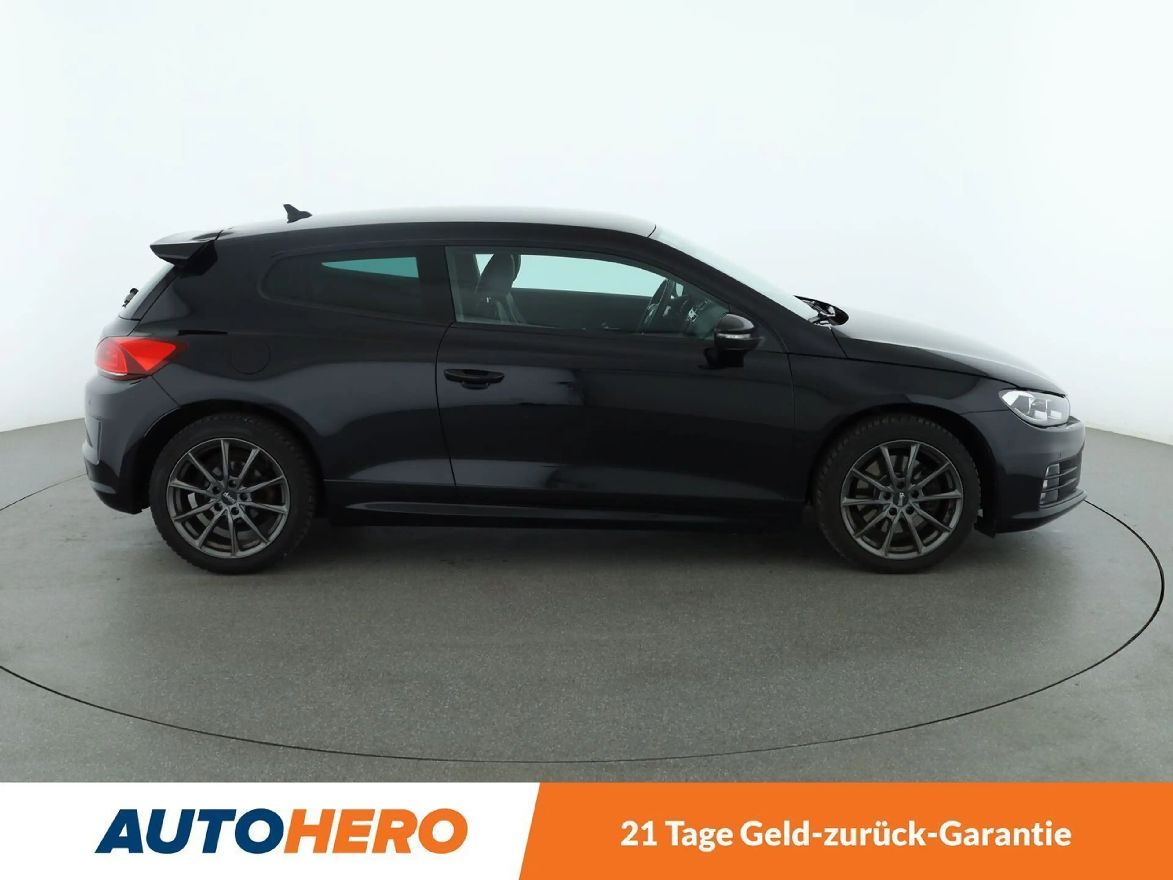 Volkswagen Scirocco 2.0 TSI BM Aut.*R-LINE*XENON*TEMPO*PDC* — photo 7