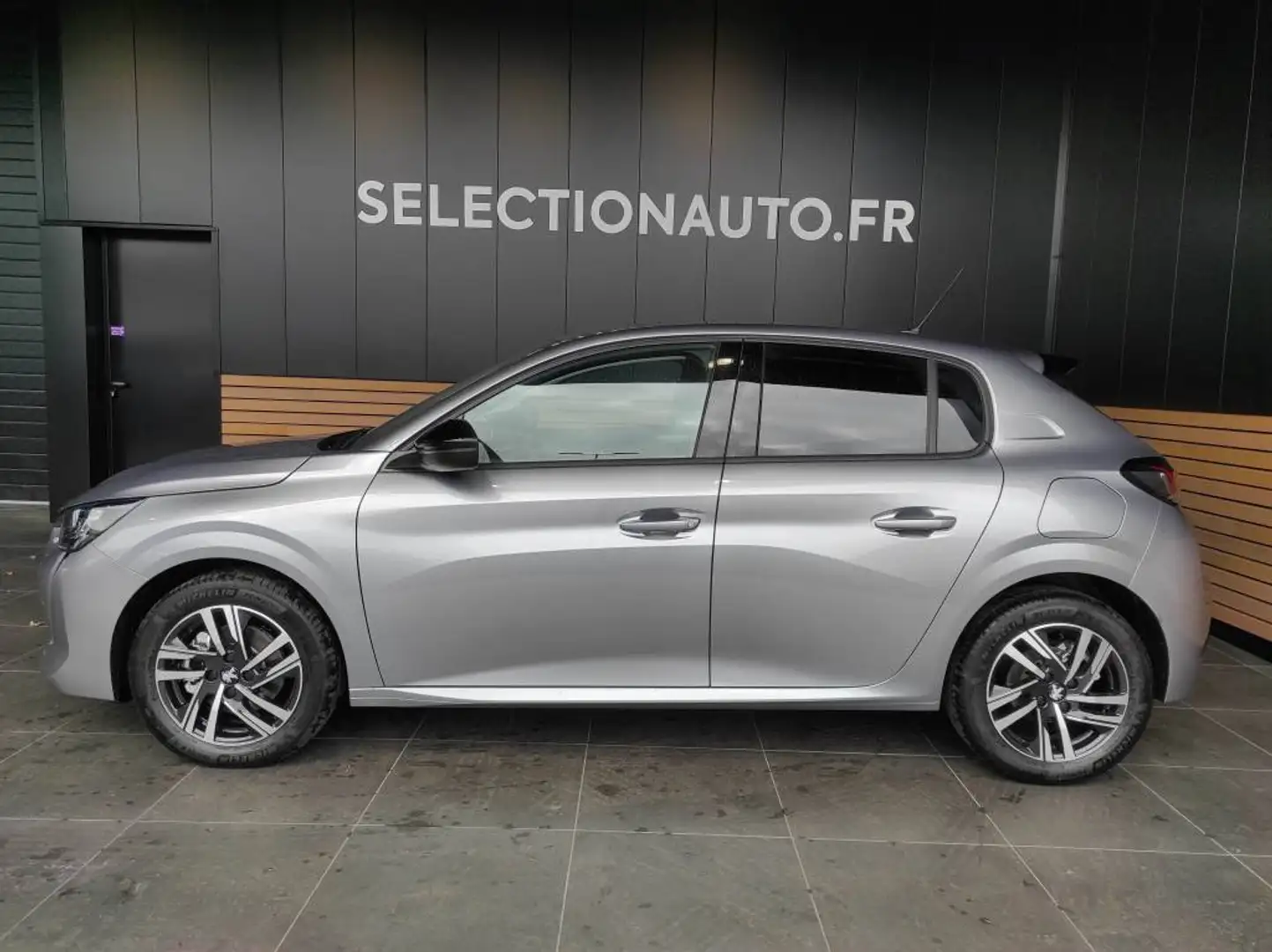 Peugeot 208 II PureTech 100 S&amp;S Allure Pack - 2
